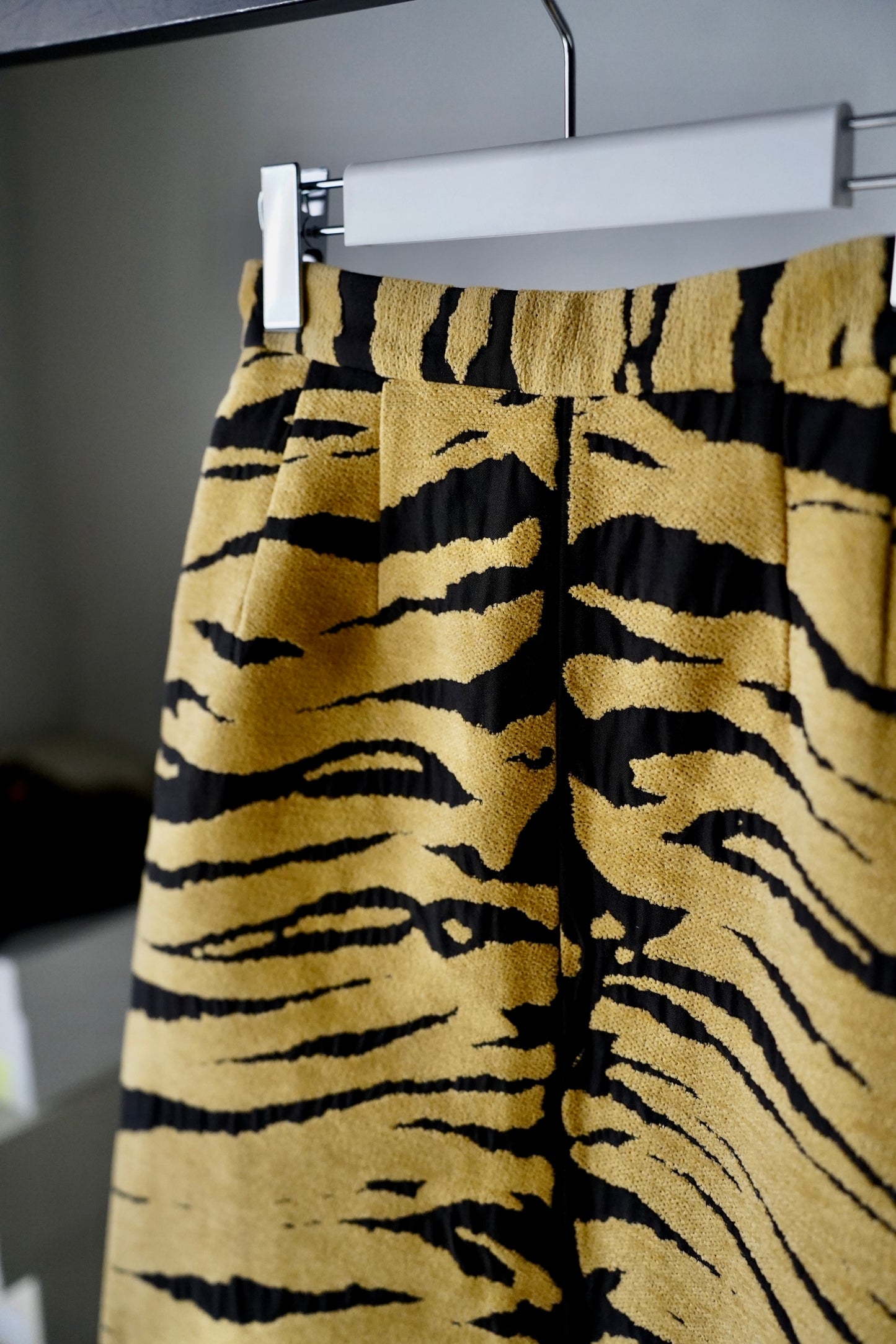 WOMEN　JUN MIKAMI/ジュンミカミ　タイガージャガードスカート
