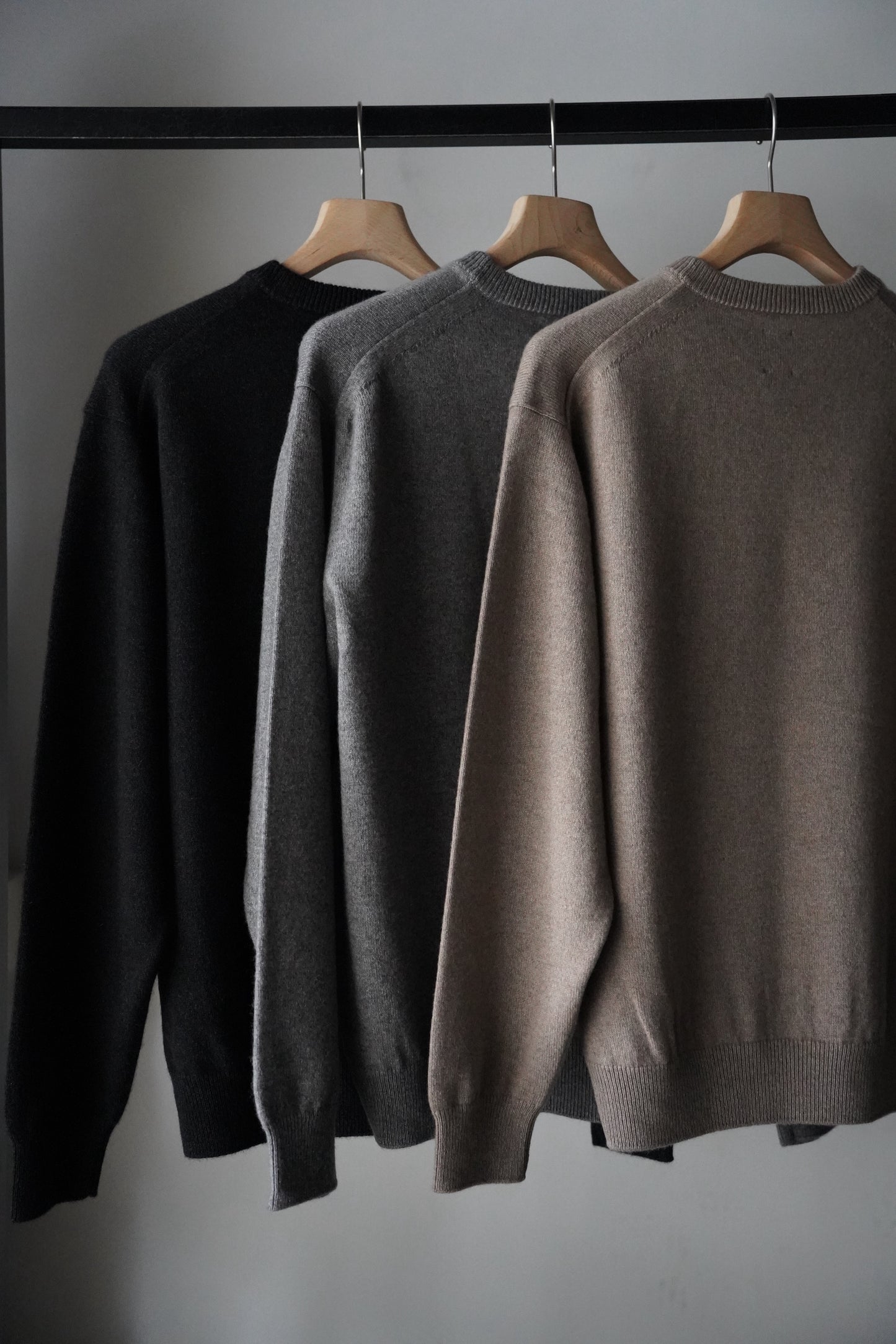 MEN　BATONER / バトナー　INNOCENT CASHMERE CREW NECK