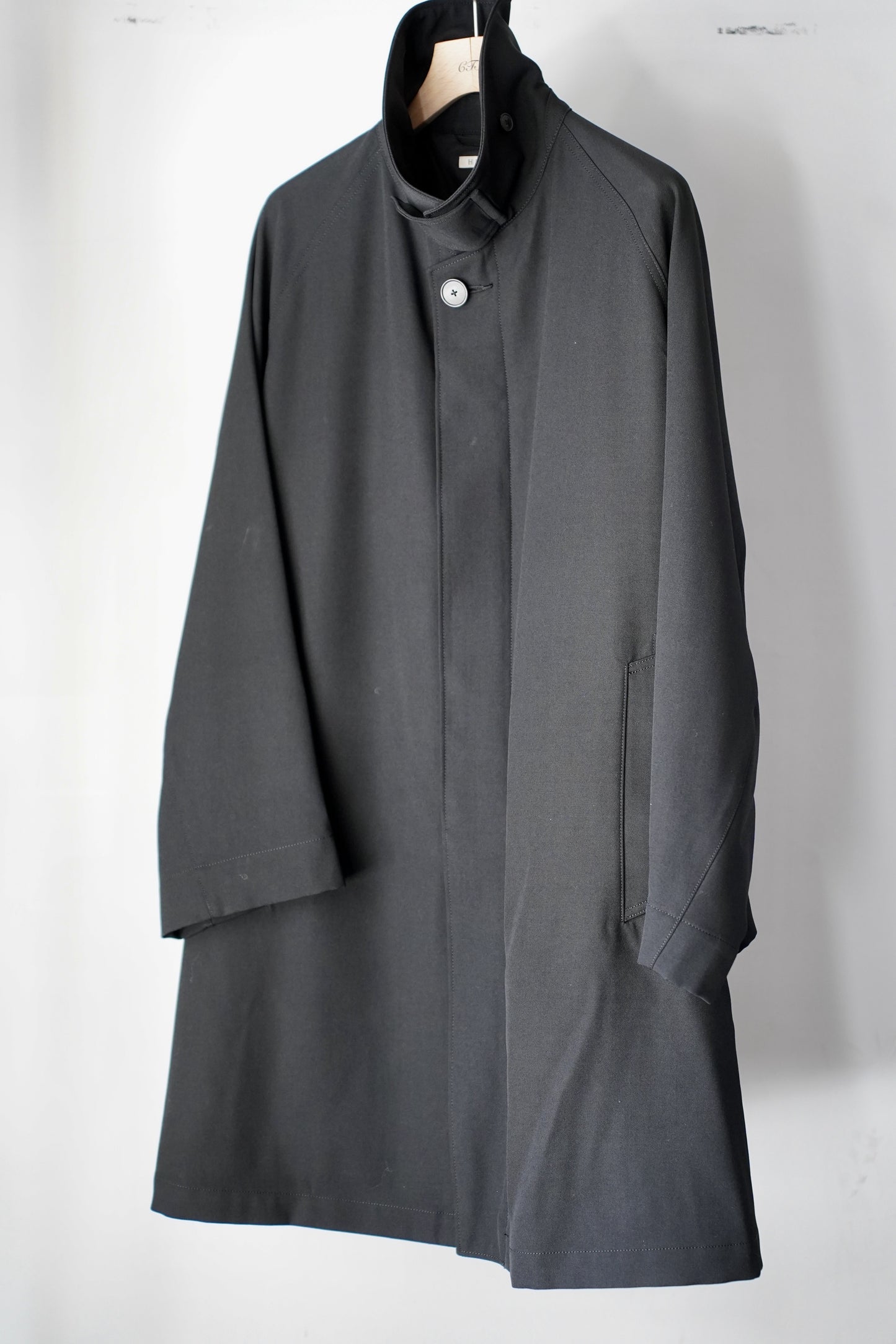 MEN　HEUGN / ユーゲン　Albert Gabardine Black