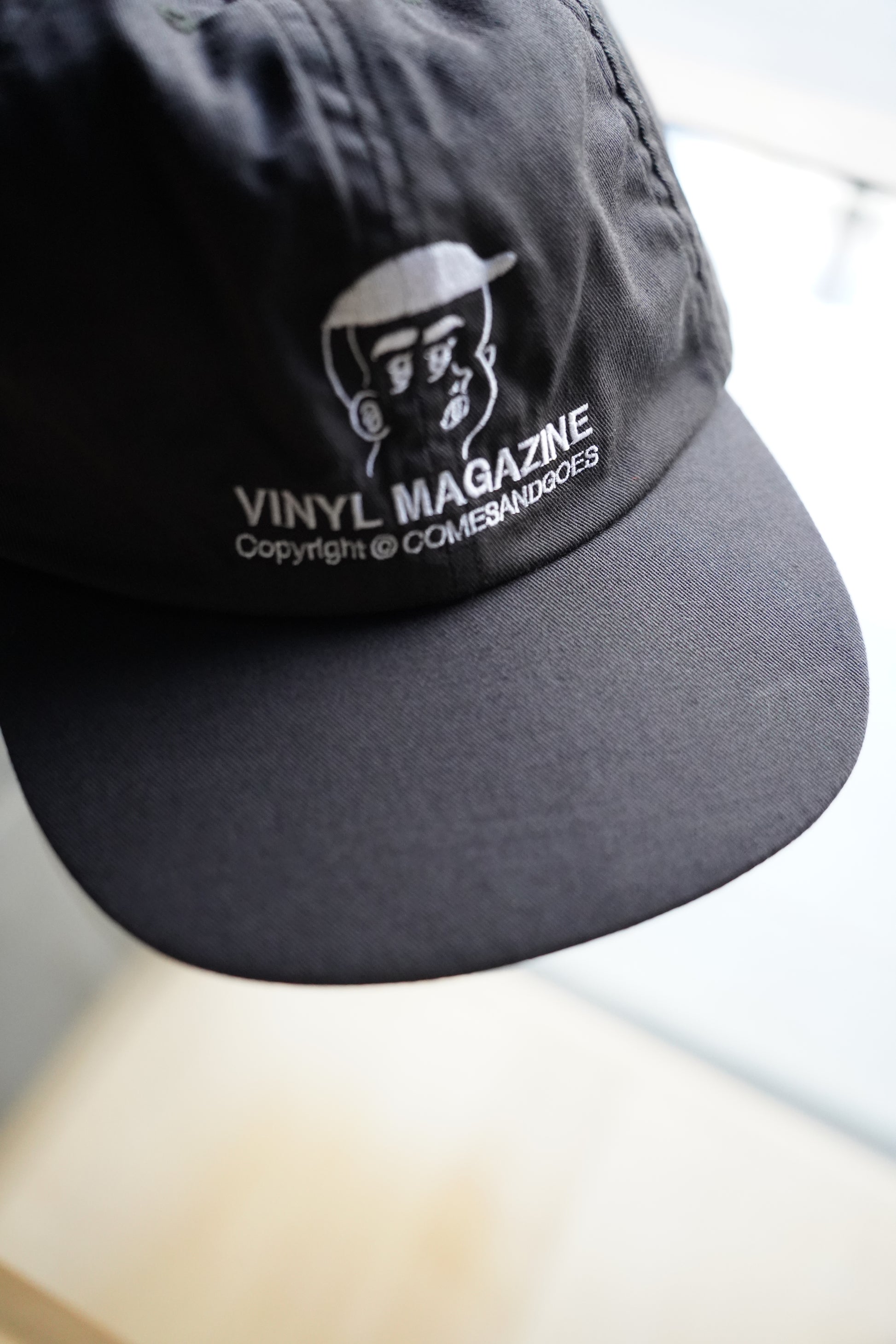MEN COMESANDGOES カムズアンドゴーズ VINYL MAGAZINE CAP part