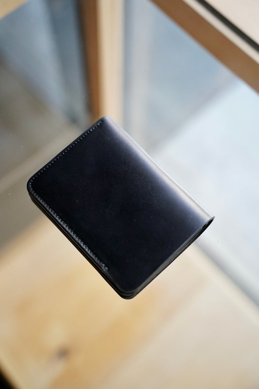 MEN　forme/フォルメ　Post wallet　CORDVAN black