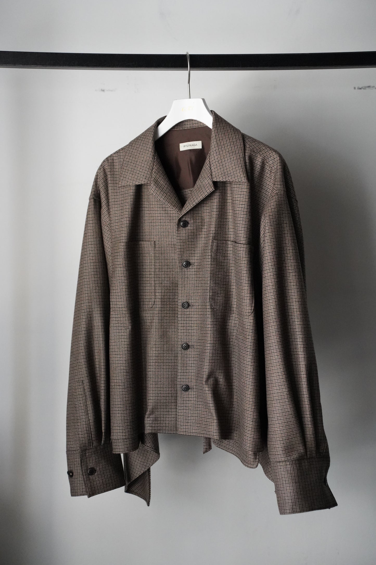 WOMEN　RYU KAGA　Wool flannel open back shirt