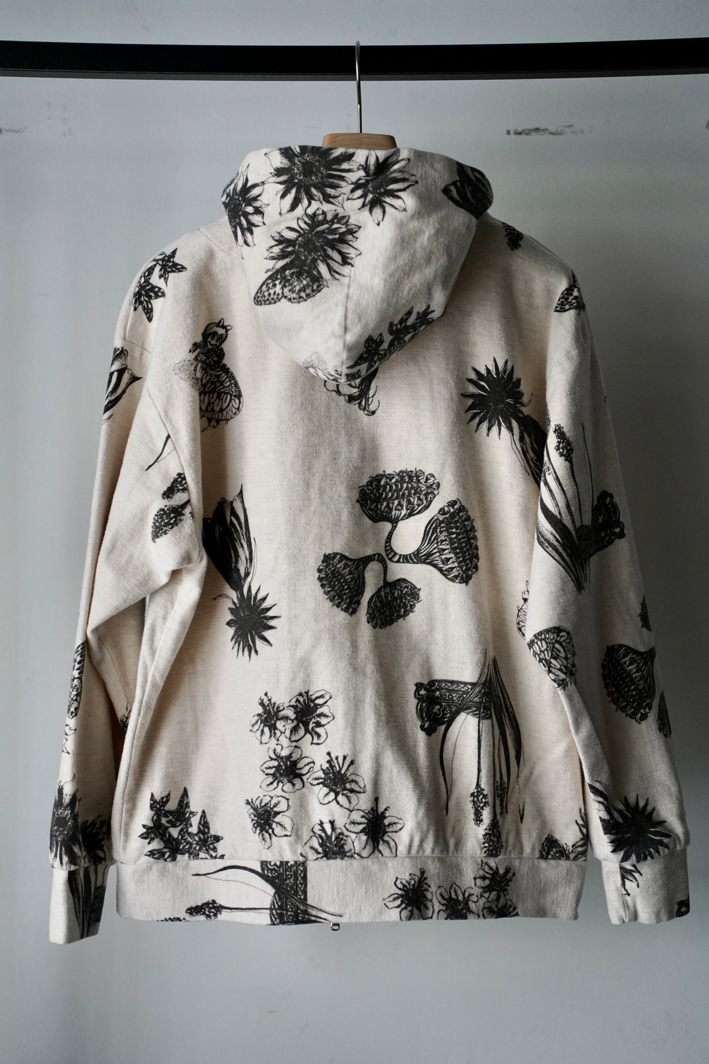 MEN　Kiivu / キフ　ZIP UP HOODED - Drawing Sumi Print Doble + Needle -