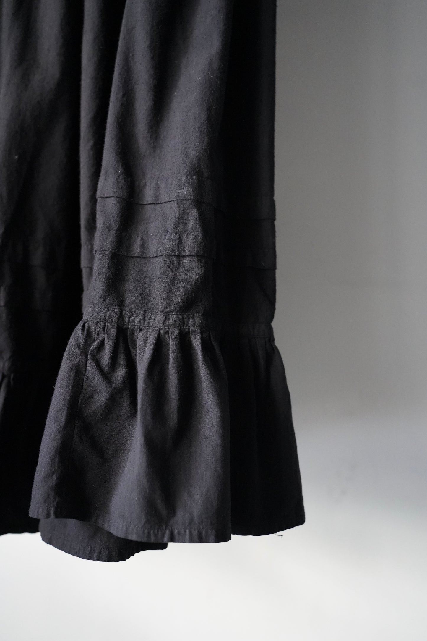 WOMEN　VINTAGE　1900-1920's Antique French Cotton Black Skirt