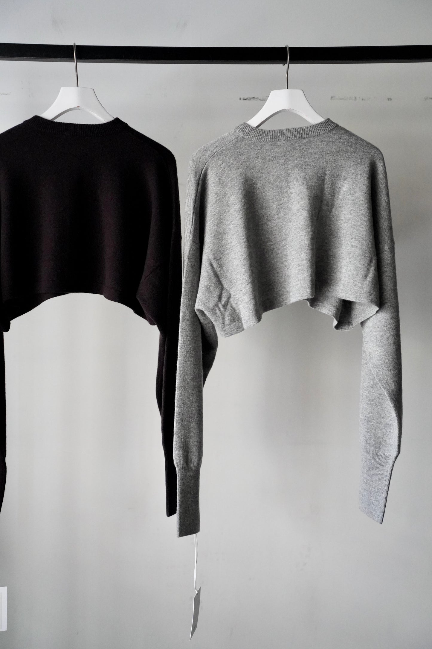 WOMEN　Villd / ヴィルド　short knit cardigan