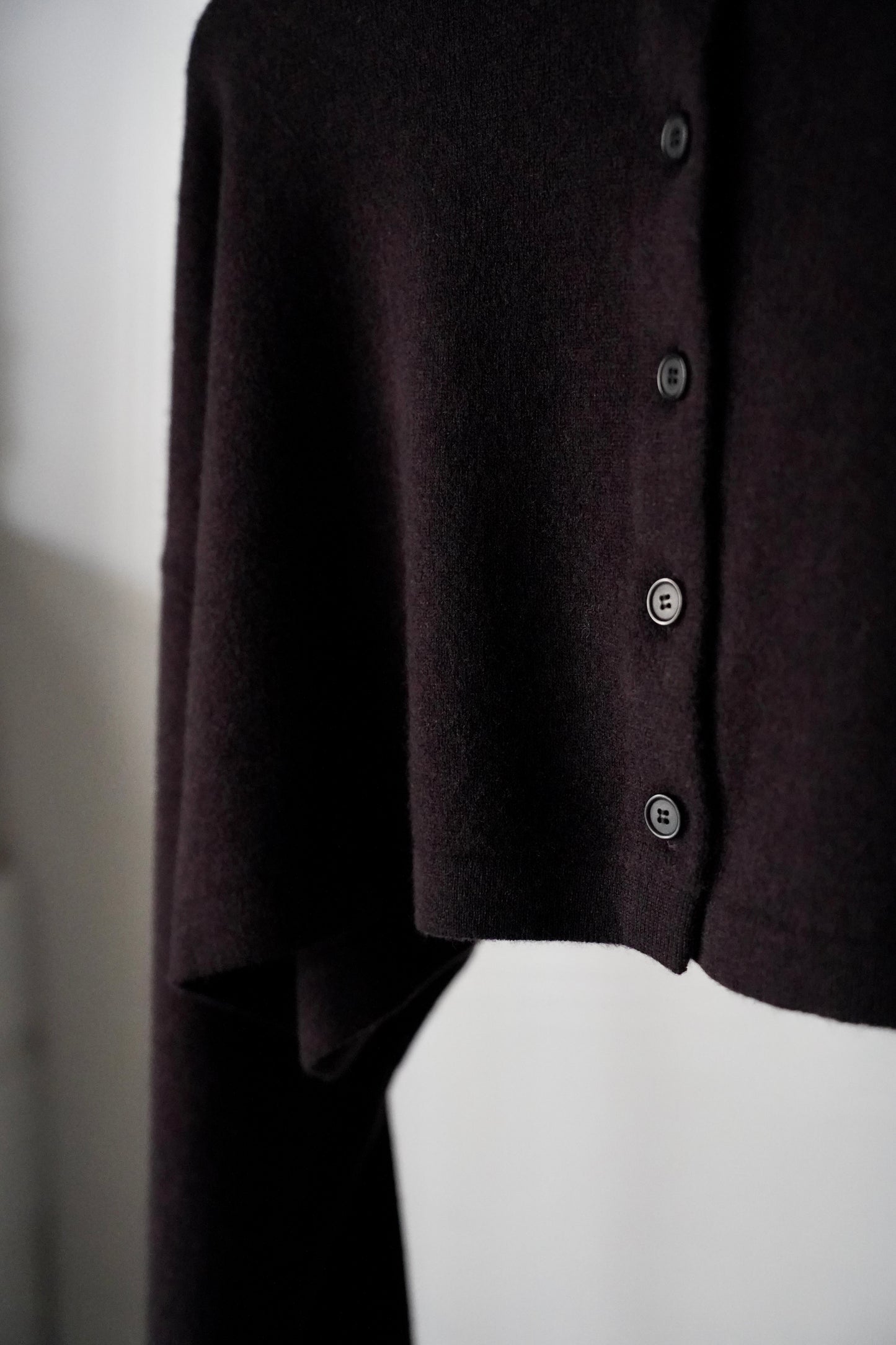 WOMEN　Villd / ヴィルド　short knit cardigan