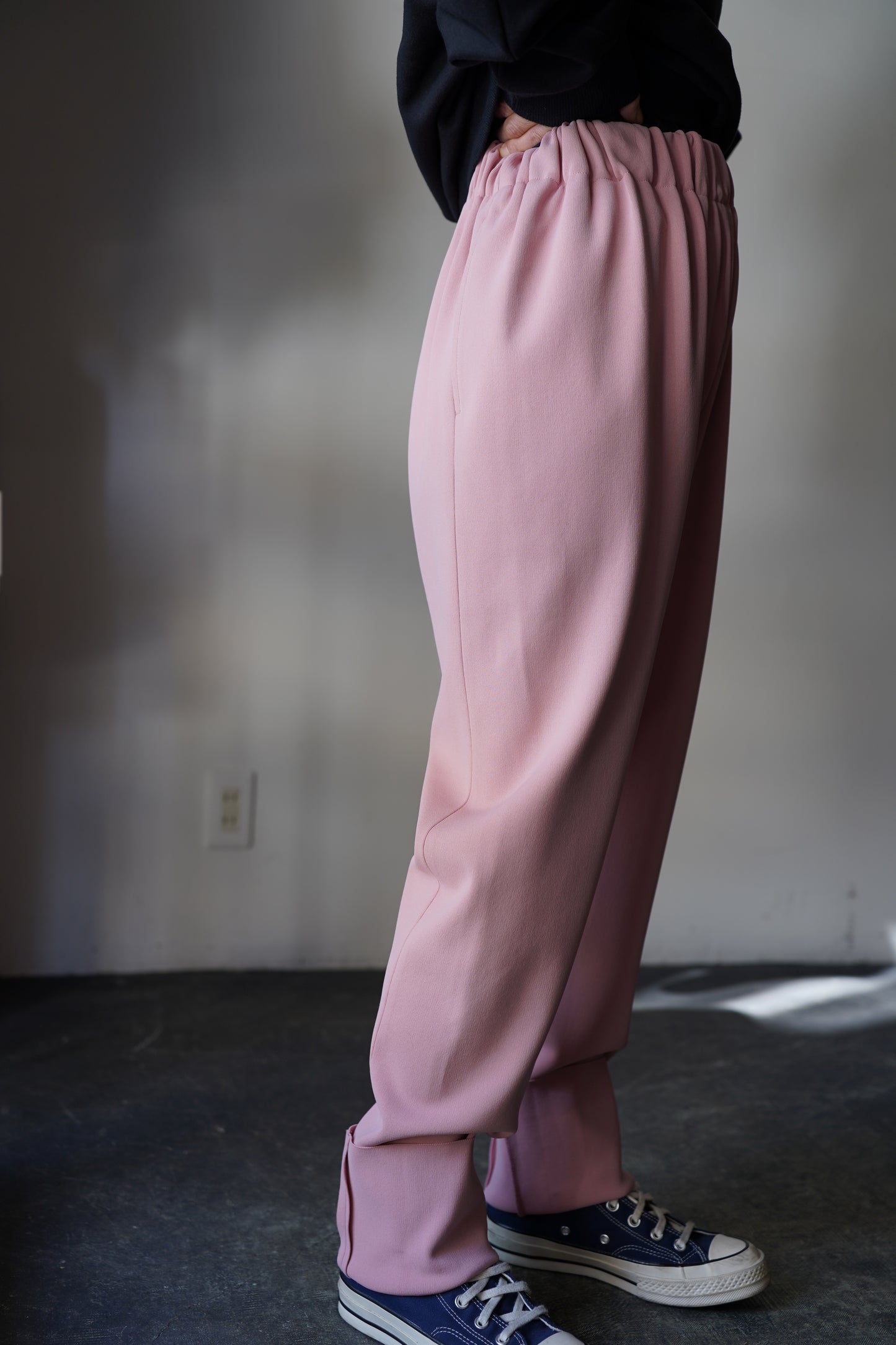 WOMEN MOON TREE PLANET Cord pants pink/black – _COMES THE SUN