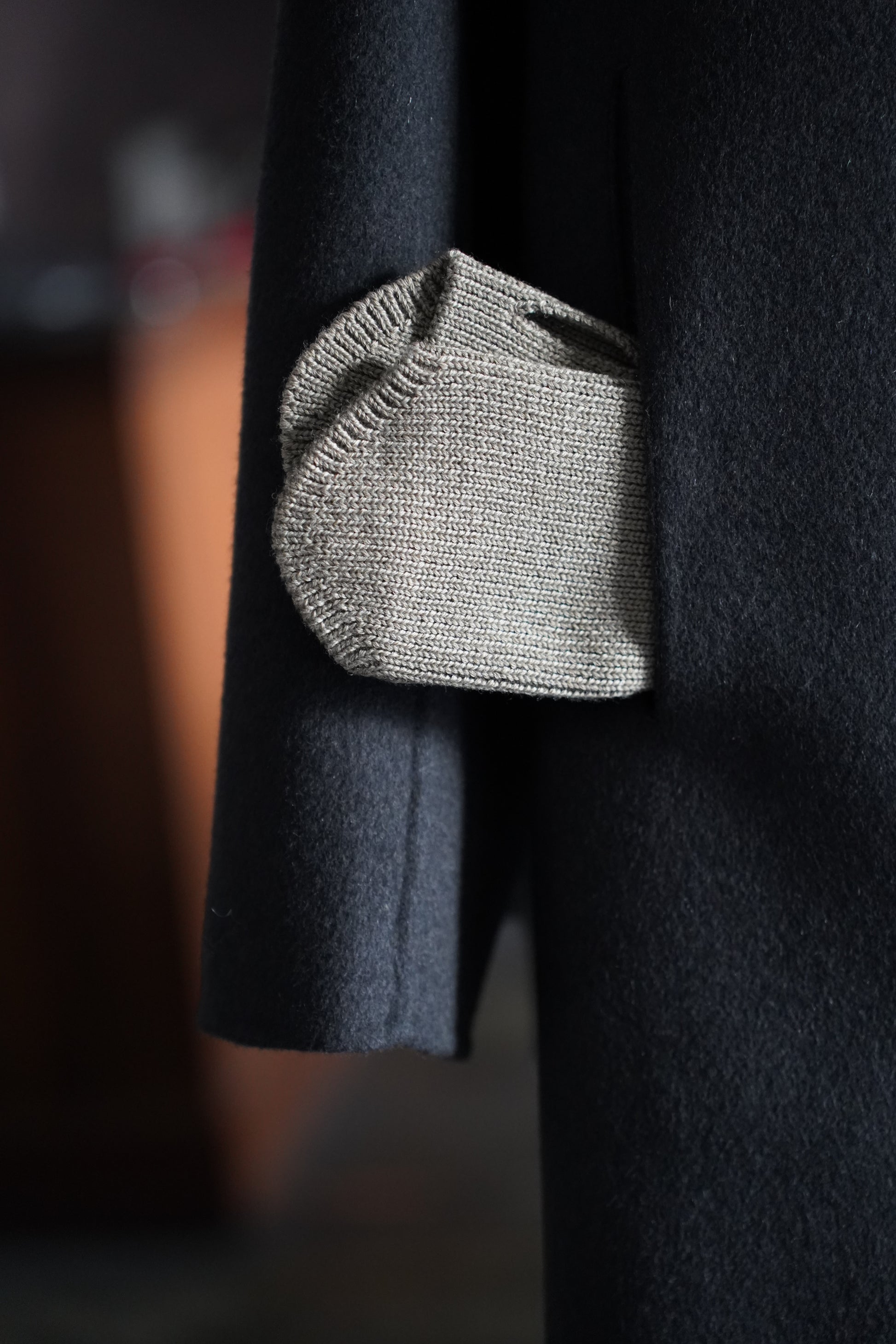 MEN/WOMEN BATONER / バトナー SOLID WOOL HAND WARMER – _COMES THE SUN