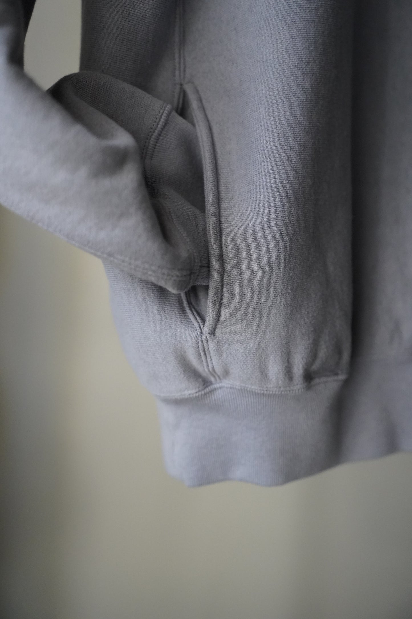 MEN　BATONER / バトナー　JUMBERCA URAKE CREW NECK