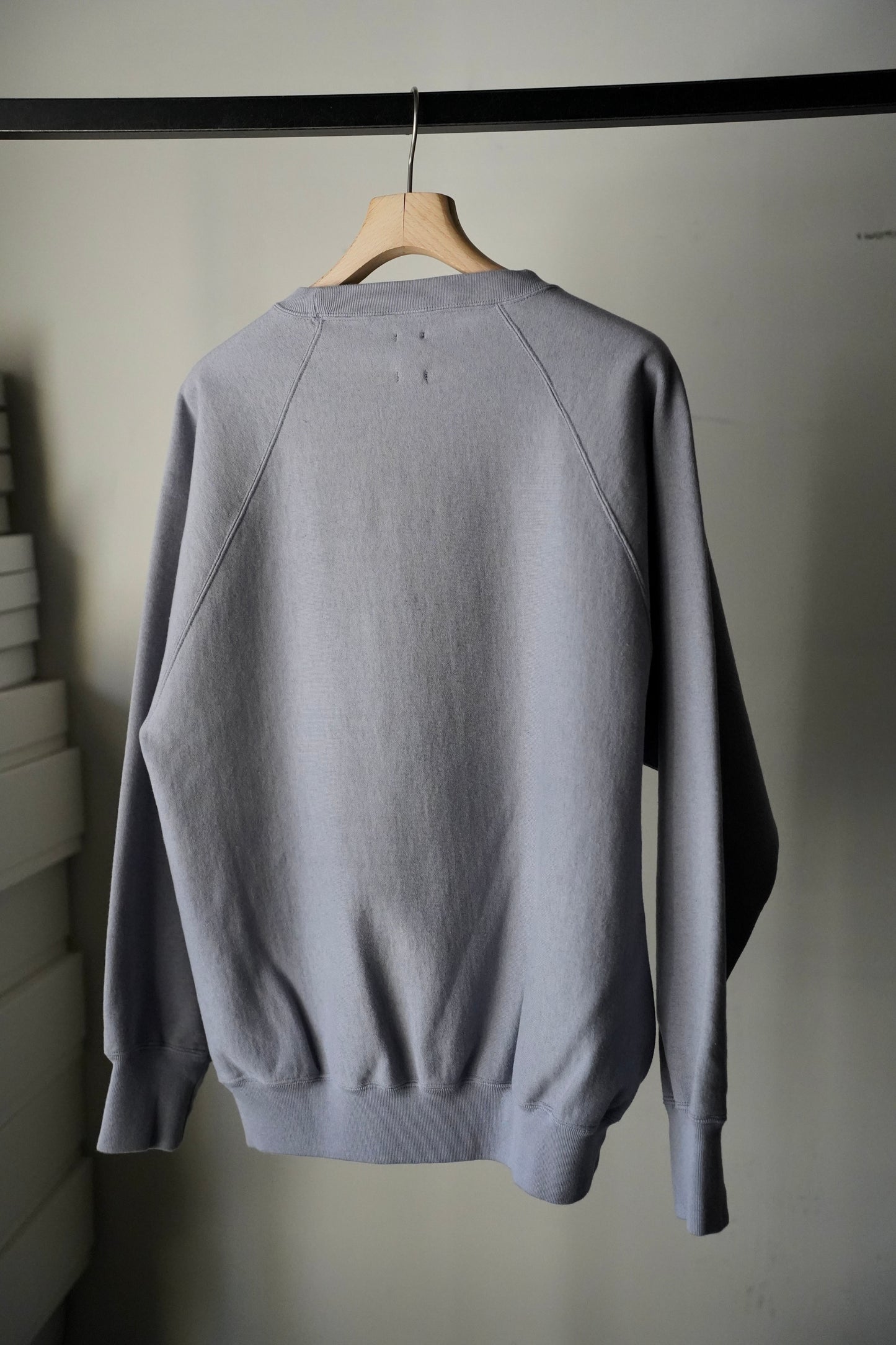 MEN　BATONER / バトナー　JUMBERCA URAKE CREW NECK