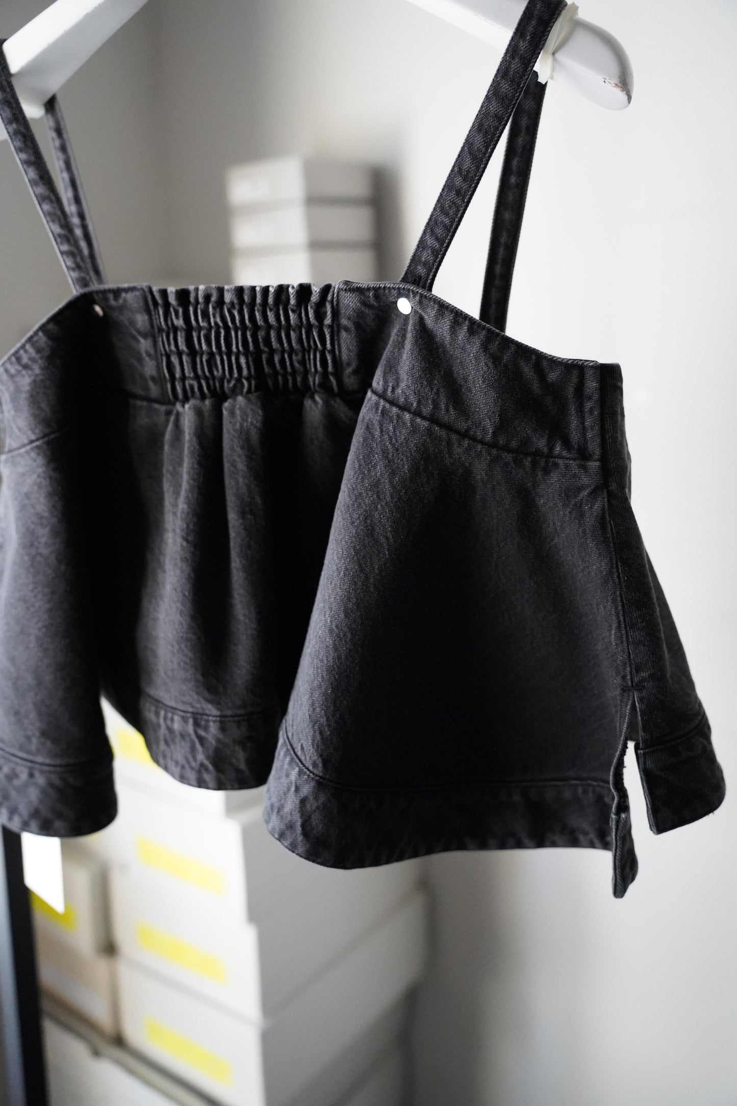 WOMEN　RYU KAGA　Denim ruffle cami tops