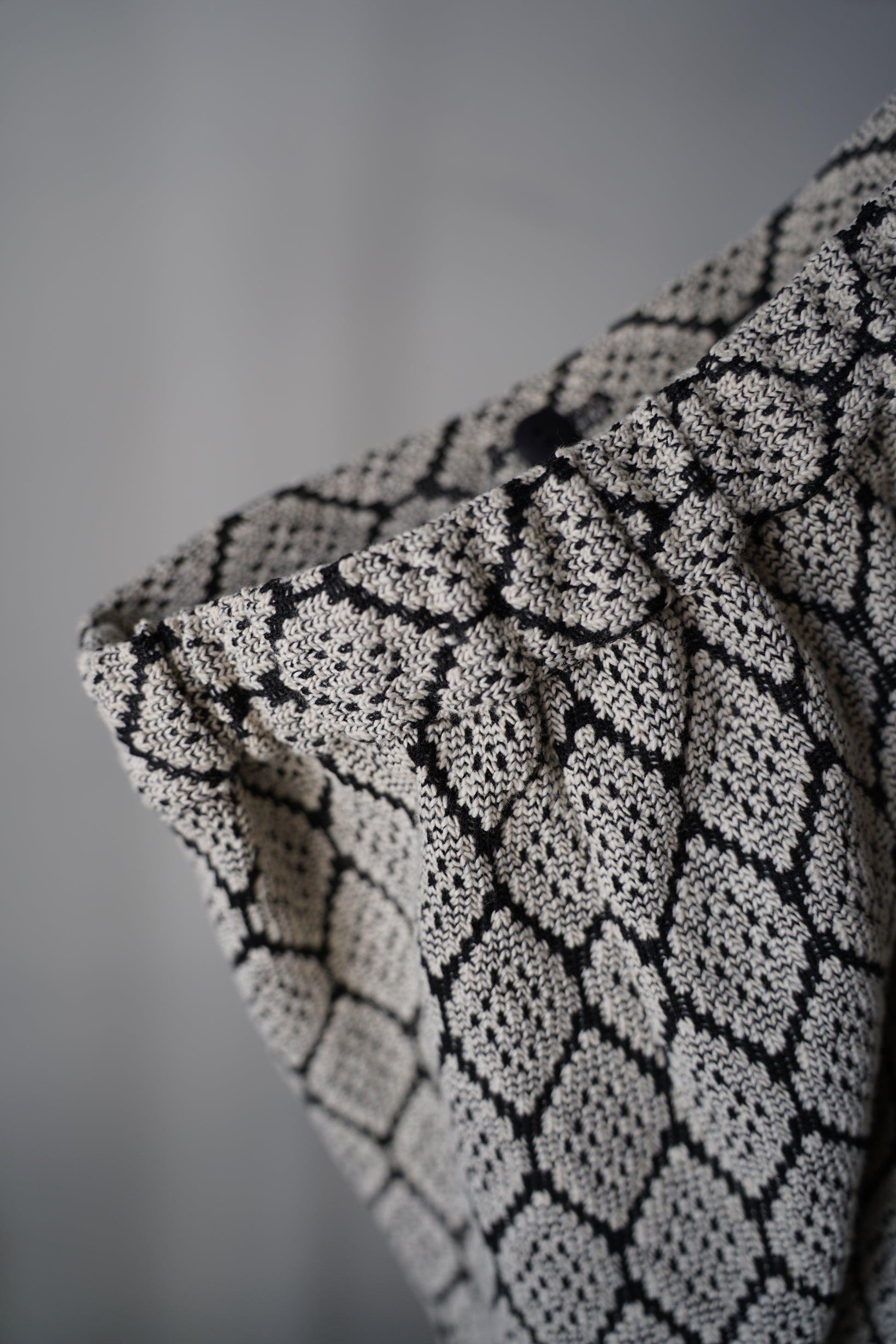 villd カットソー WOMEN Villd / ヴィルド Geo Jacquard Pants – _COMES THE SUN