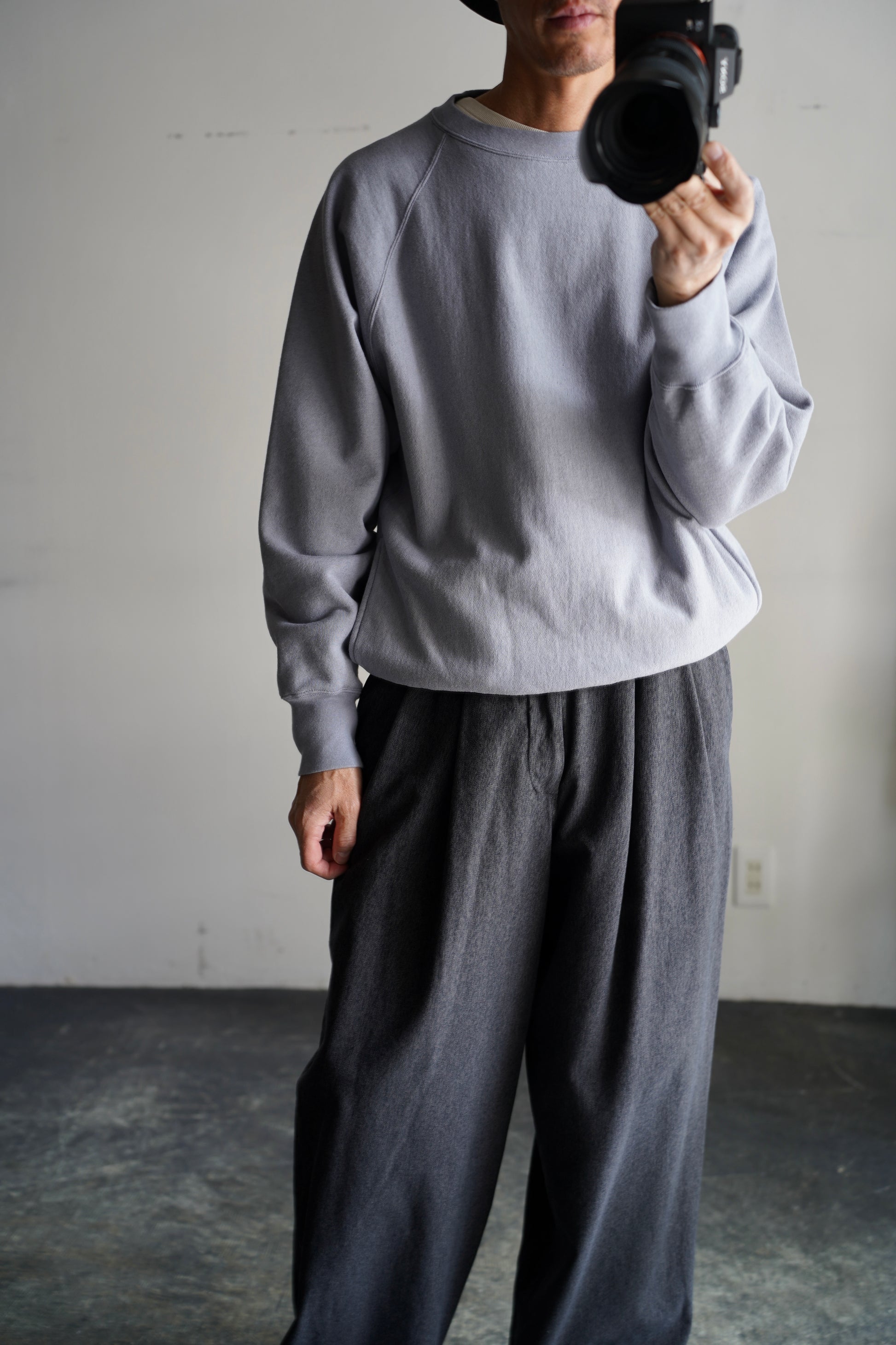 BATONER バトナー NEPCREWNECK チャコール グレー 新品 MEN BATONER / バトナー JUMBERCA URAKE CREW NECK – _COMES THE SUN