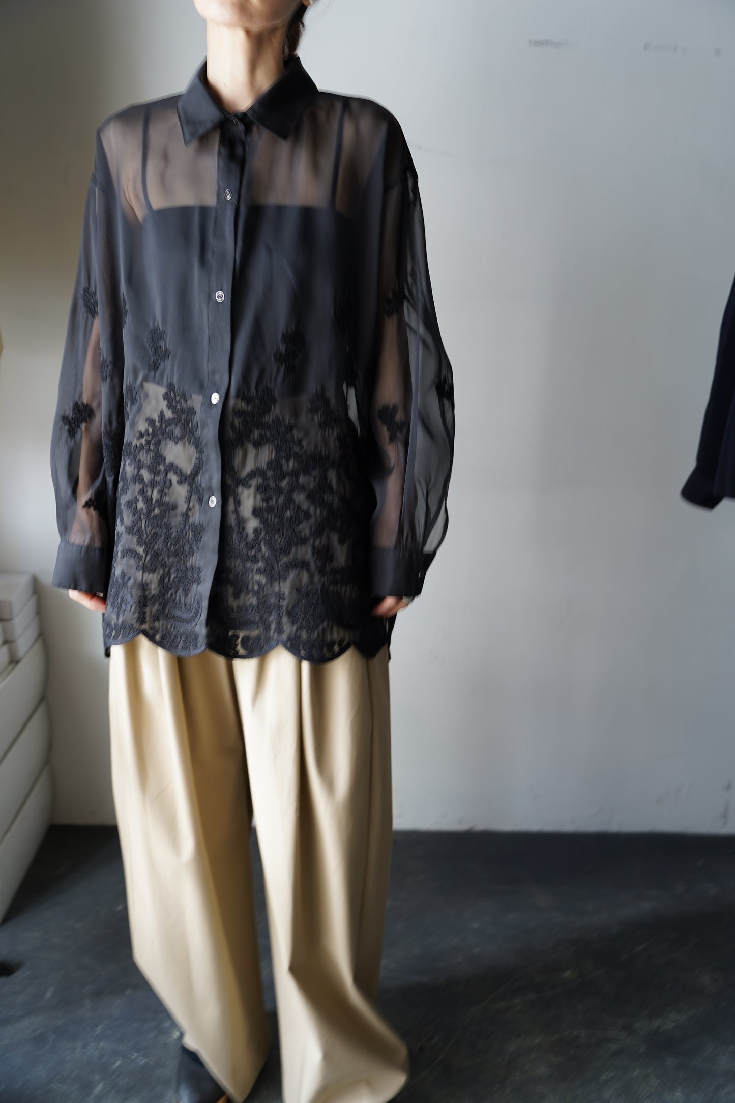 WOMEN　PHEETA / フィータ　SHIRTS(Maria)