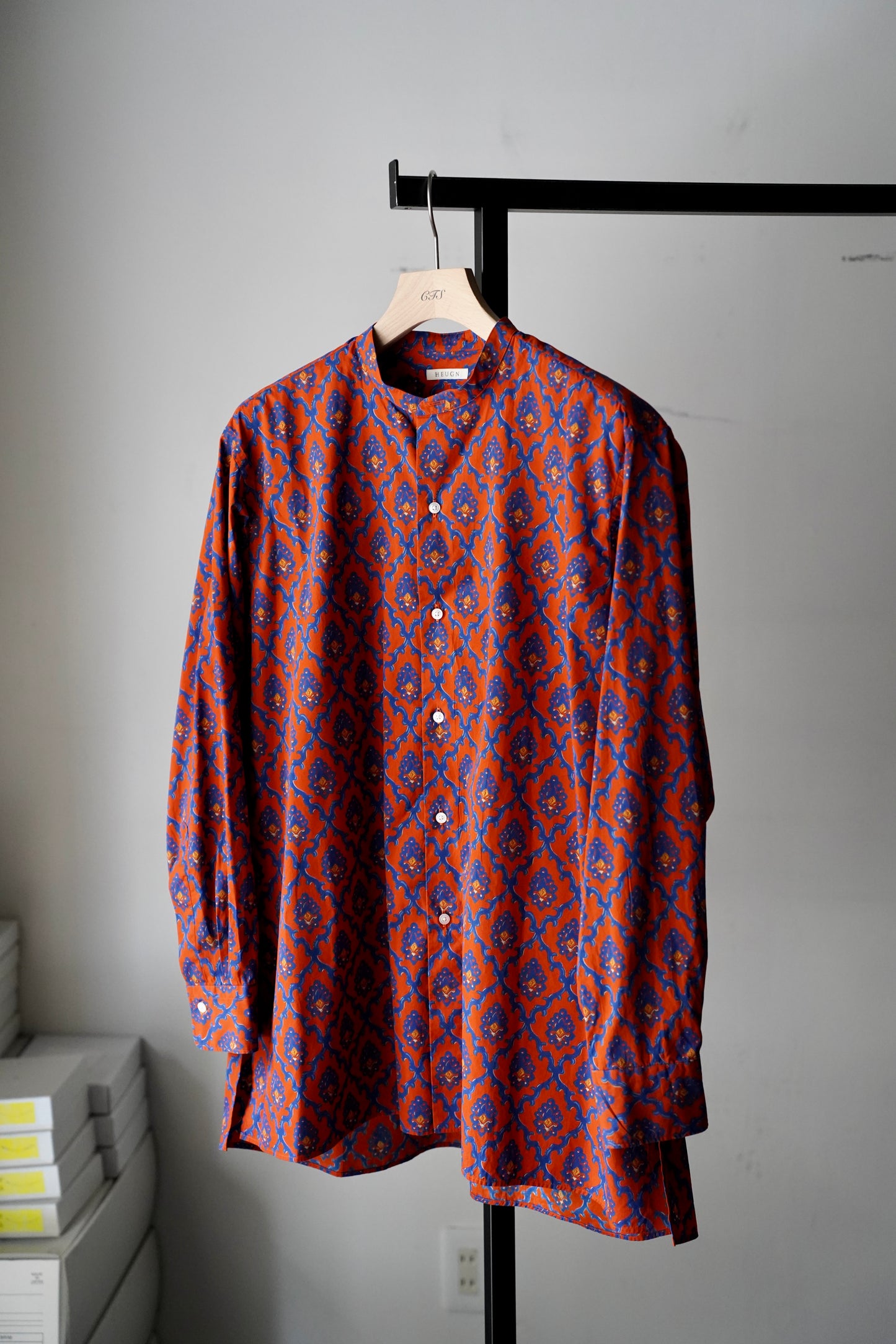 MEN　HEUGN / ユーゲン　Morris Bucol Print