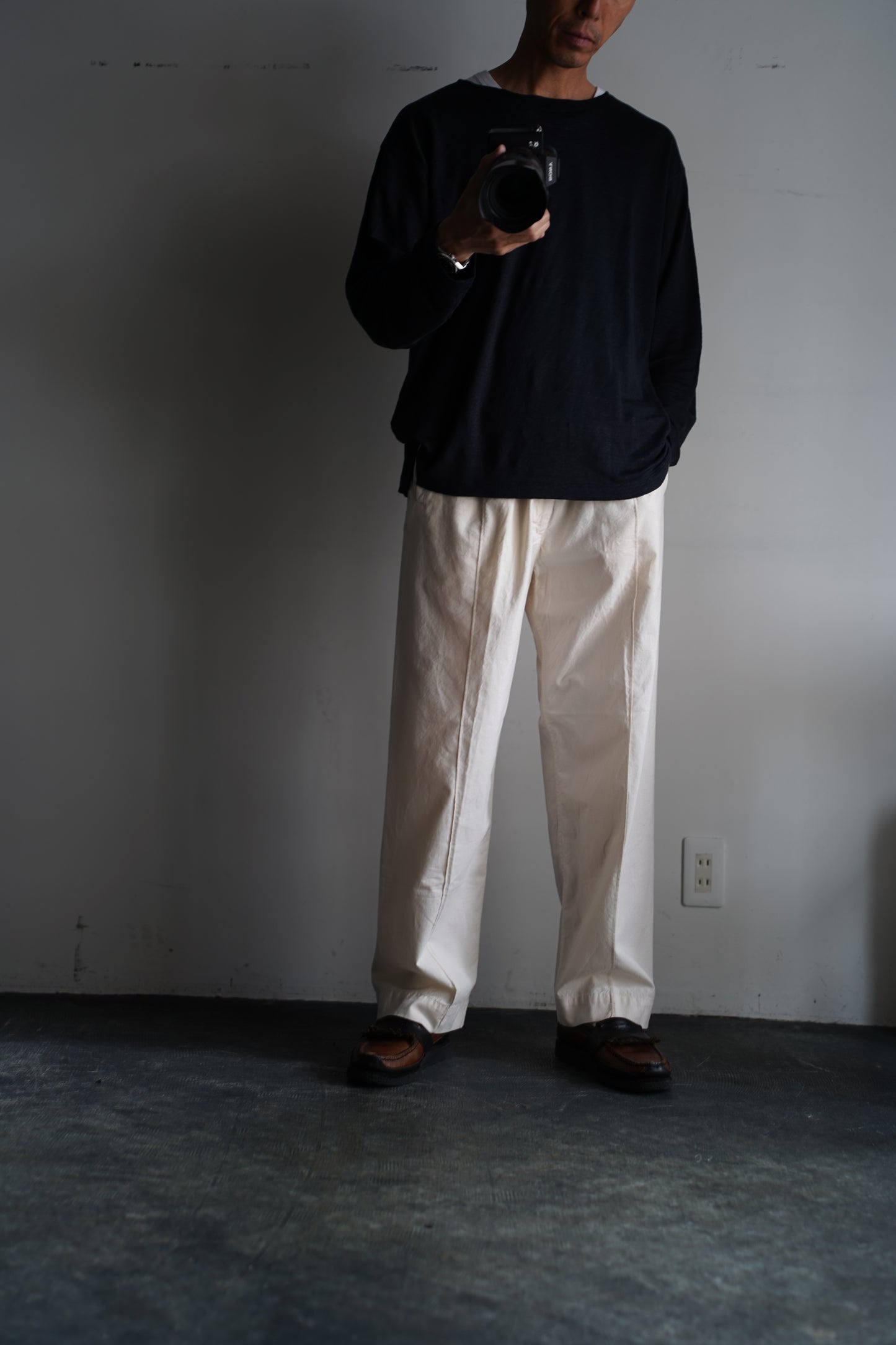 MEN　NECESSARY or UNNECESSARY / ネセサリーオアアンネセサリー　PIN TUCK PANTS