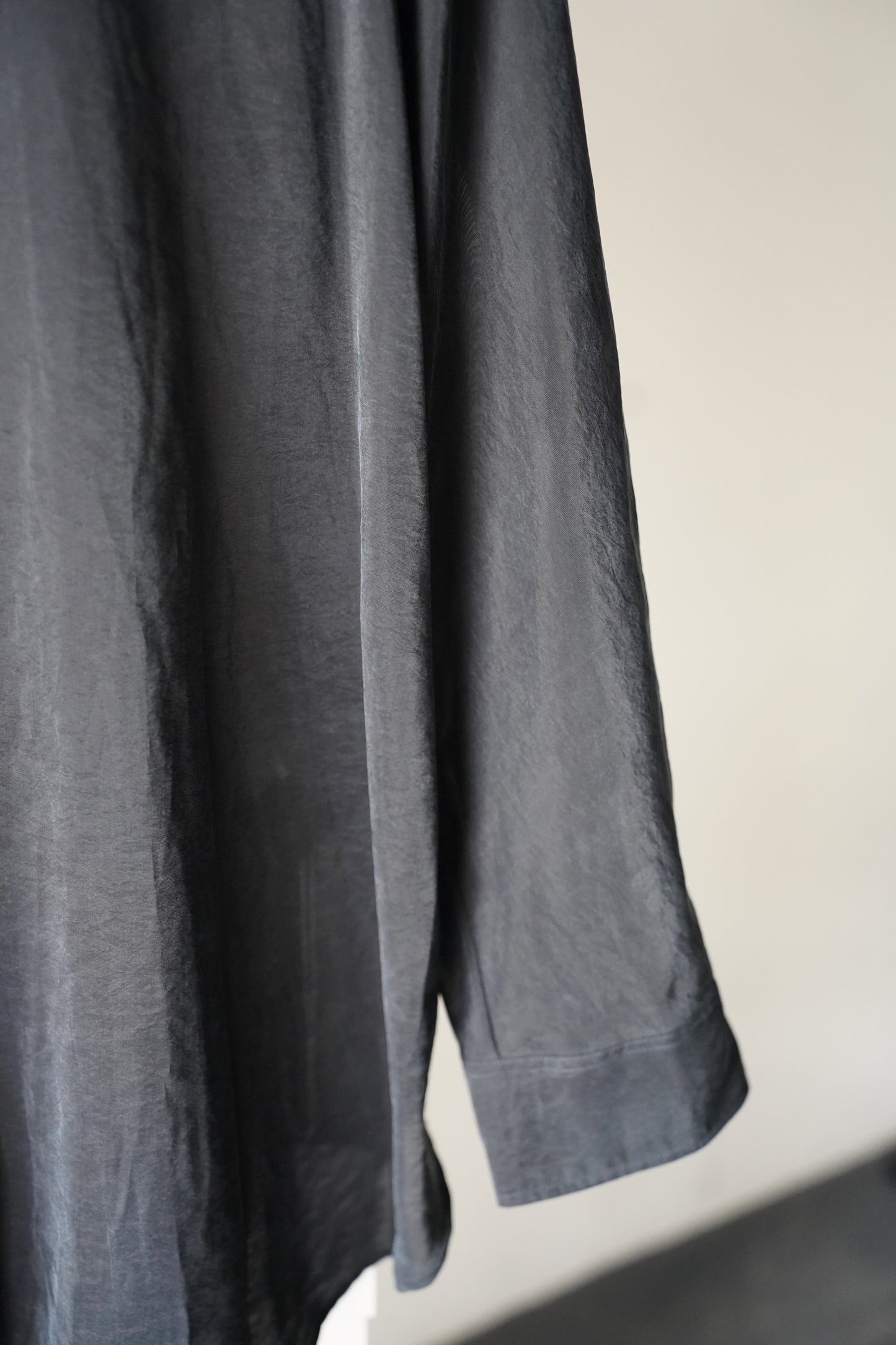 WOMEN　IIROT/イロット　Light Sheer Shirt_Black