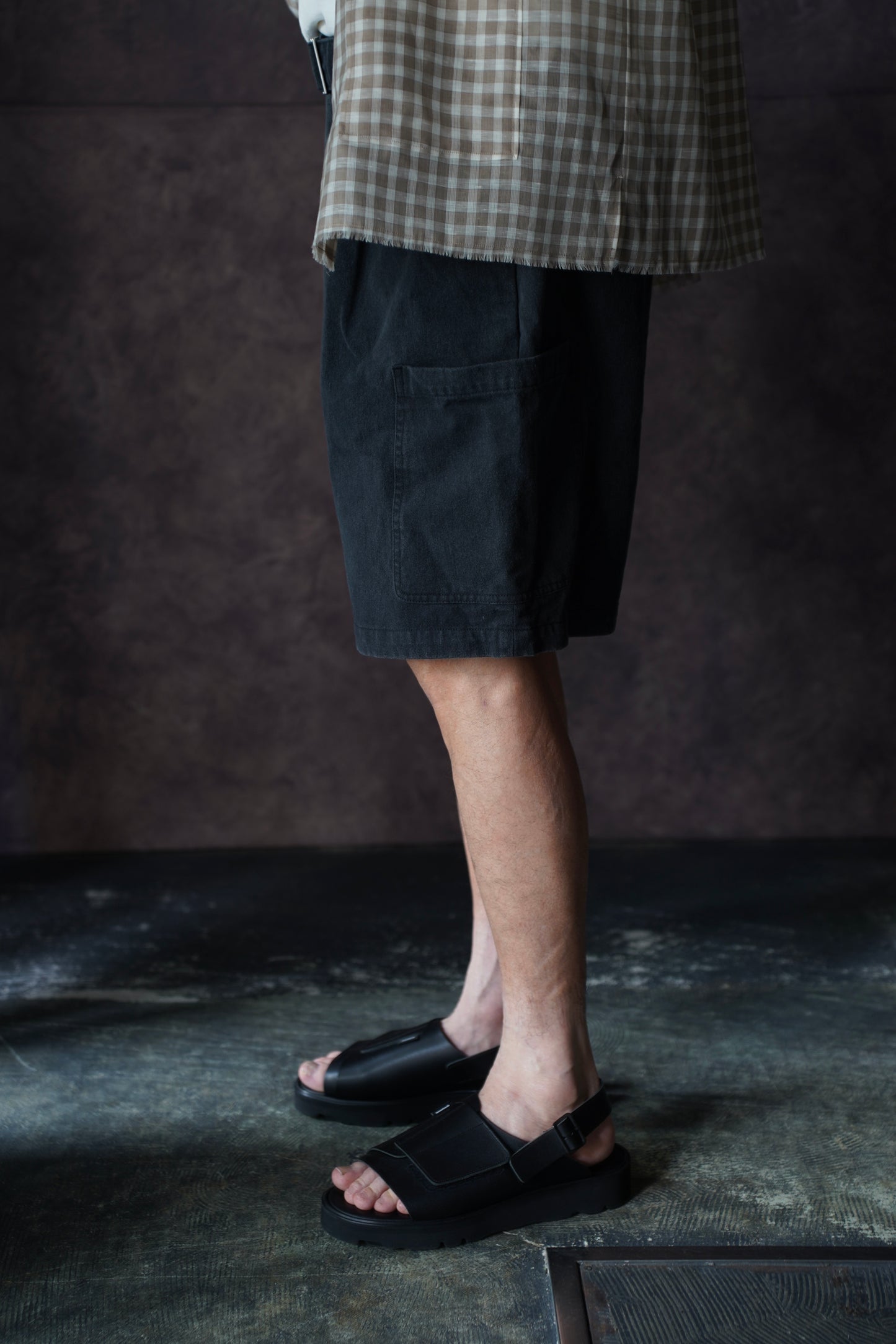 MEN　alvana / アルヴァナ 　BLACK TWILL CARGO SHORTS