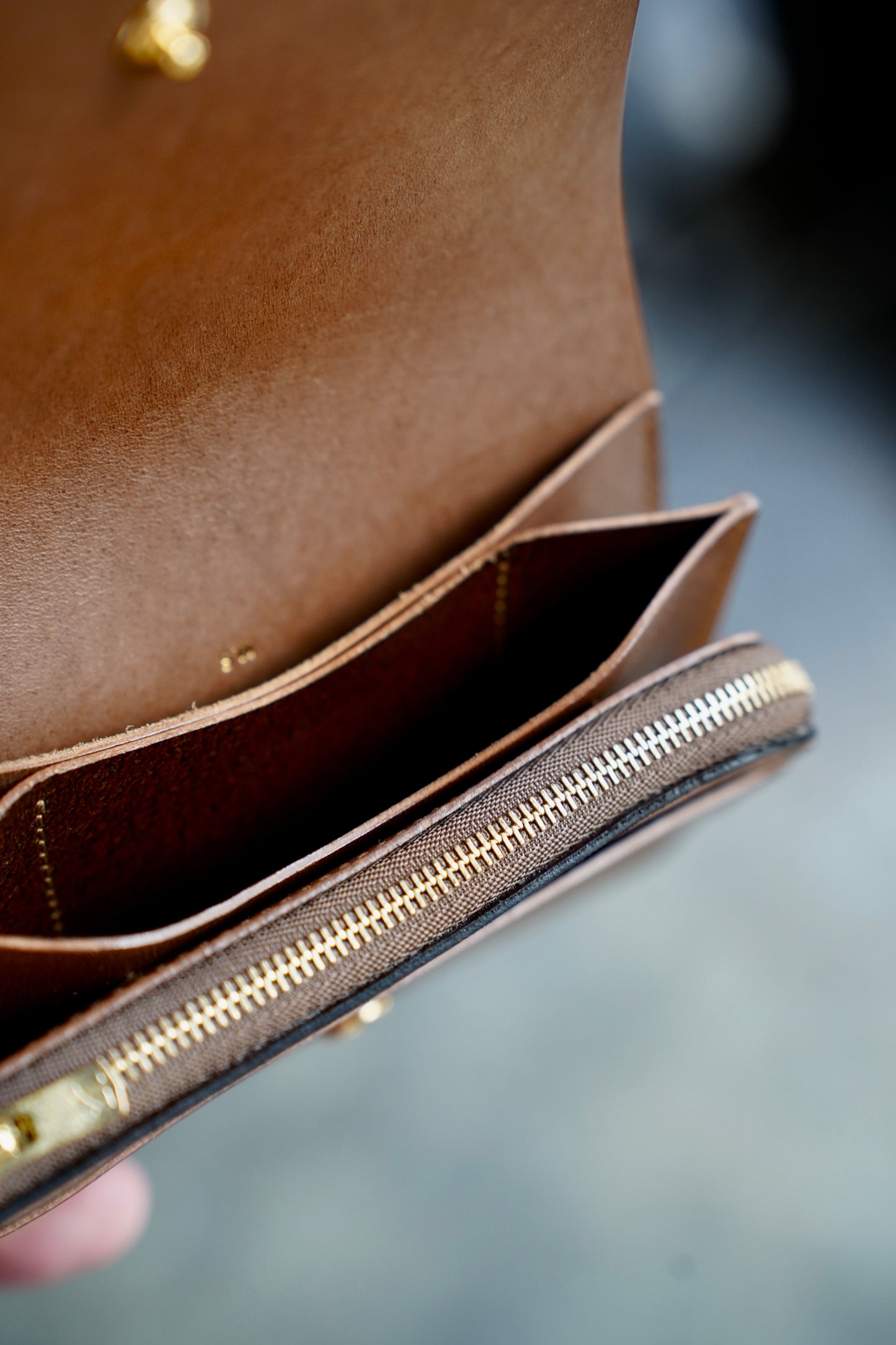 MEN　forme/フォルメ　Short wallet　CORDVAN BLACK