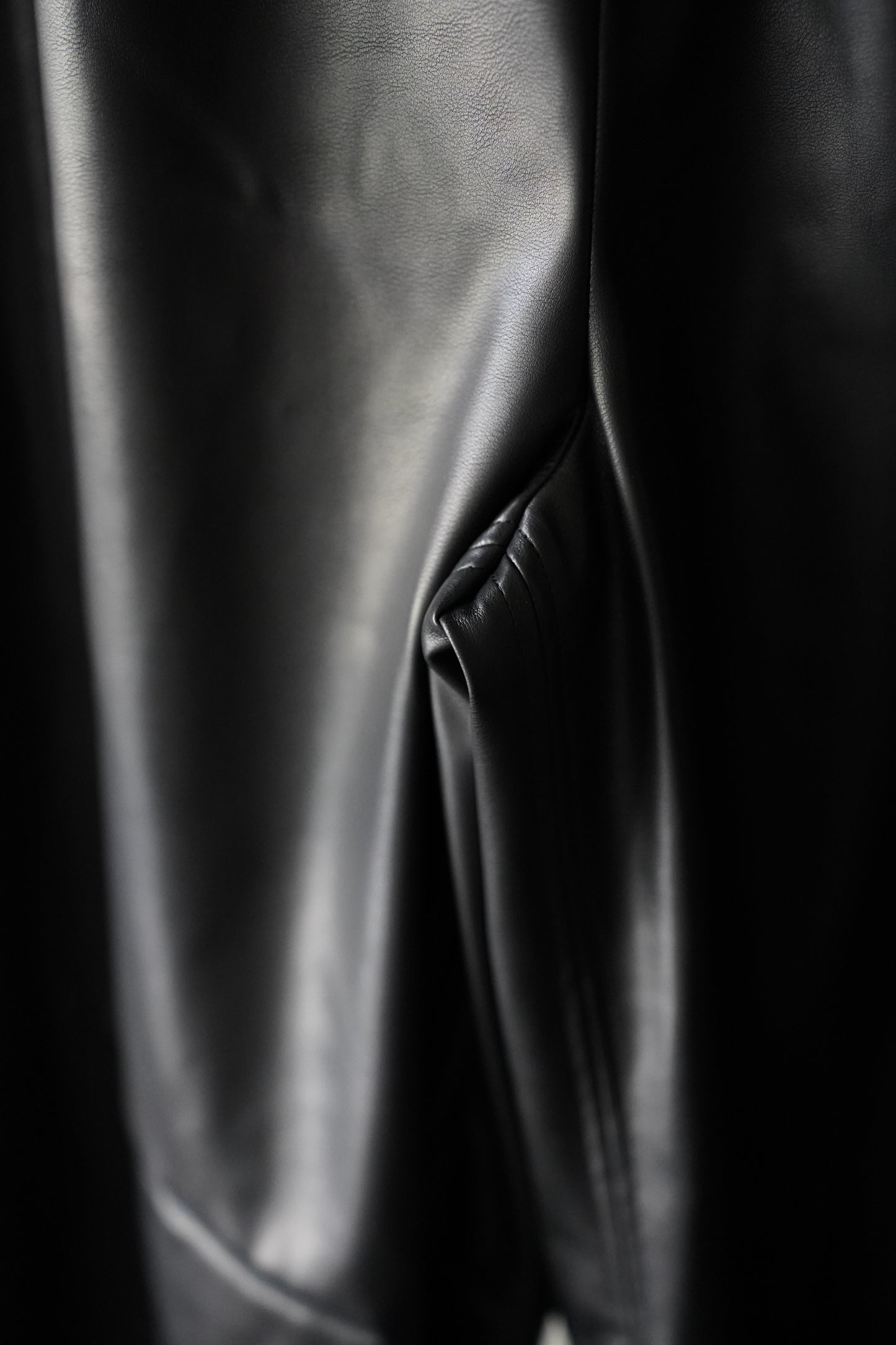 WOMEN　IIROT/イロット　Synthetic Leather Wide Trousers  Black