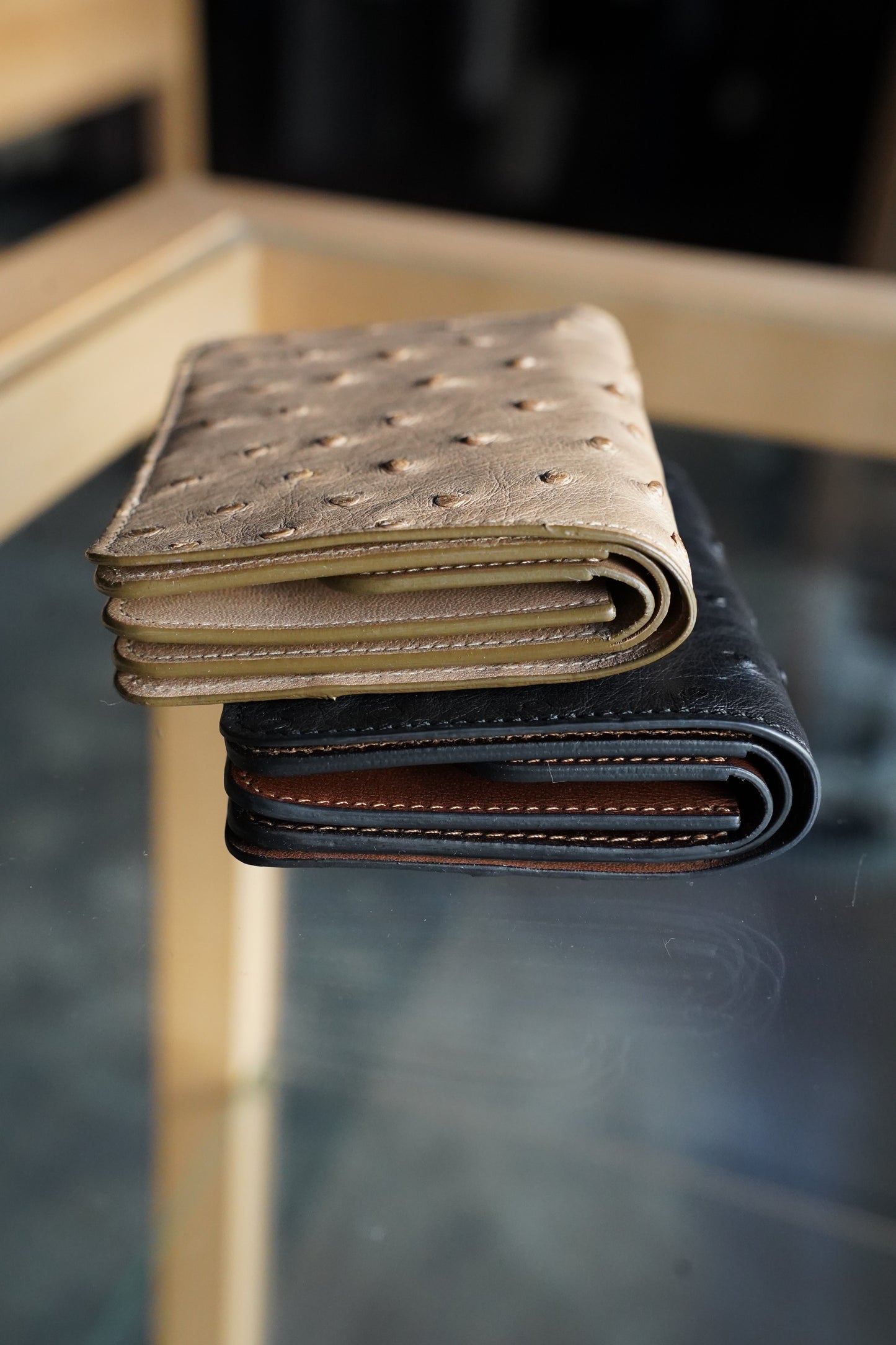 MEN　forme/フォルメ　Post wallet (Ostrich)