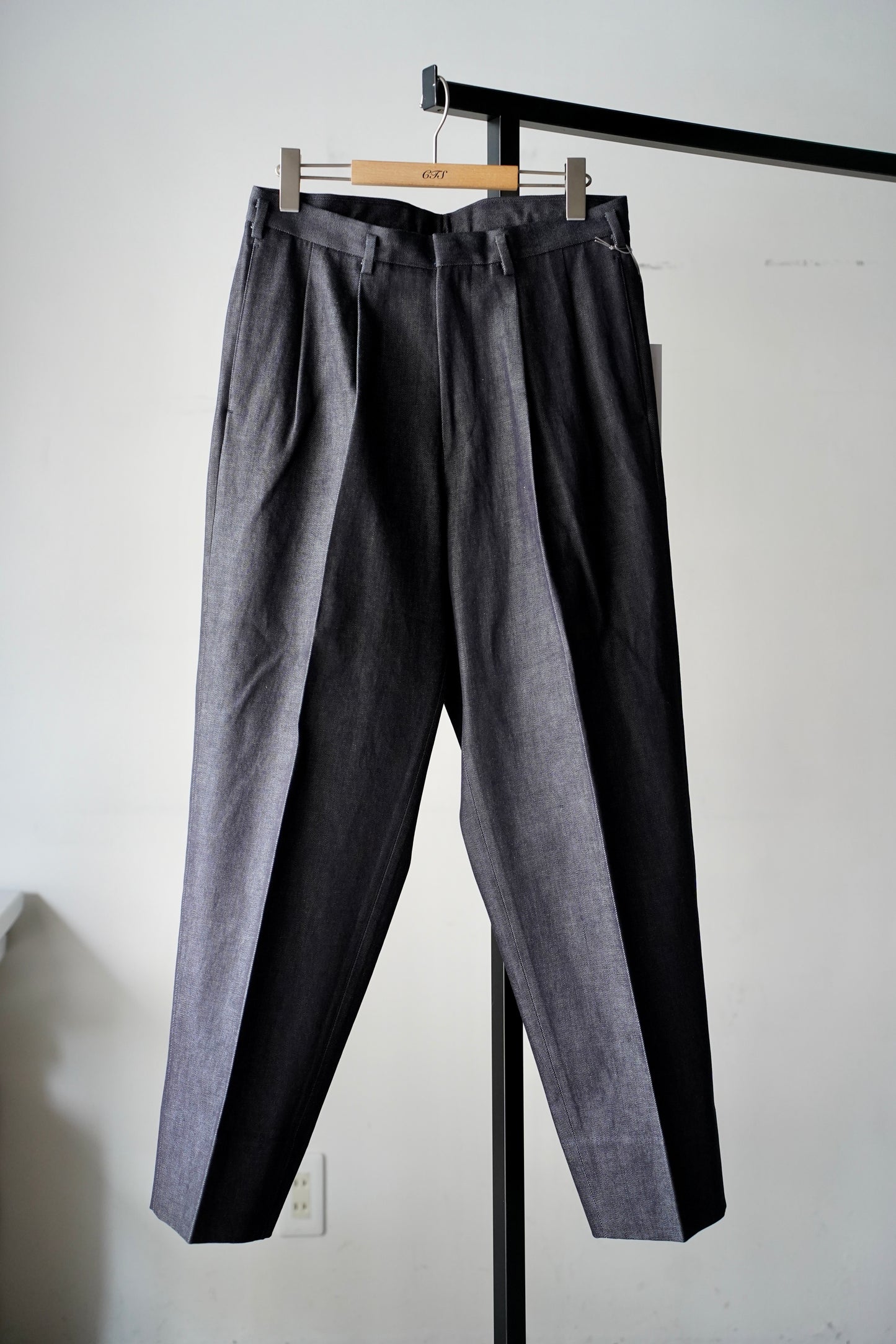 MEN　HEUGN / ユーゲン　Geoge Denim