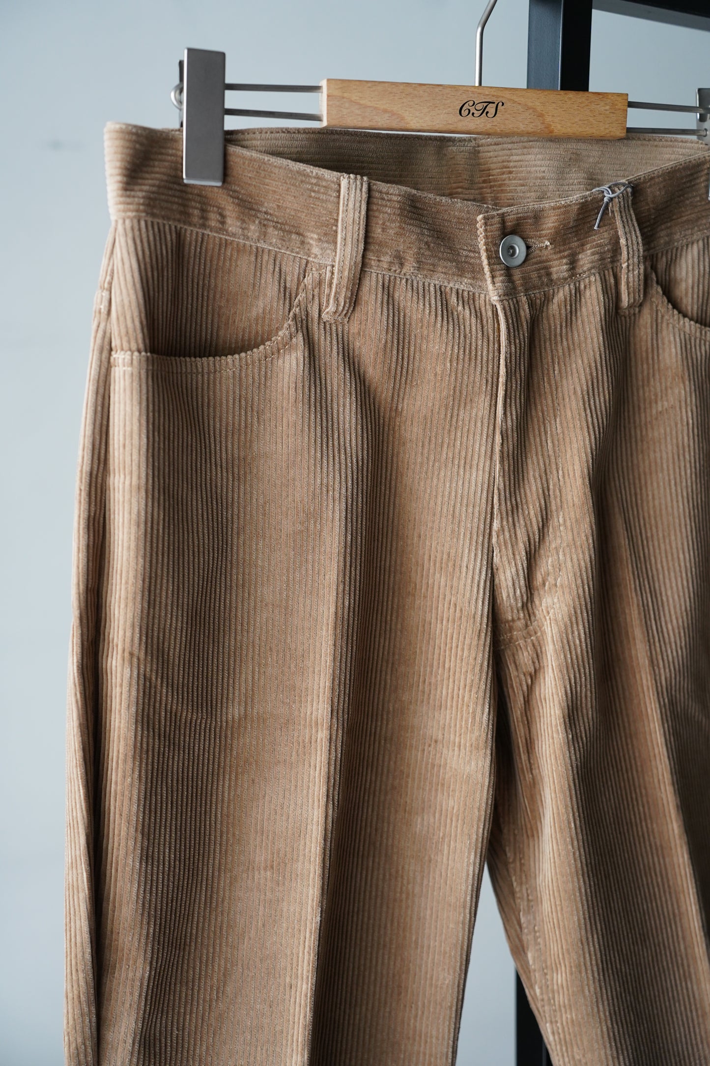 MEN　HEUGN / ユーゲン　Fred Corduroy