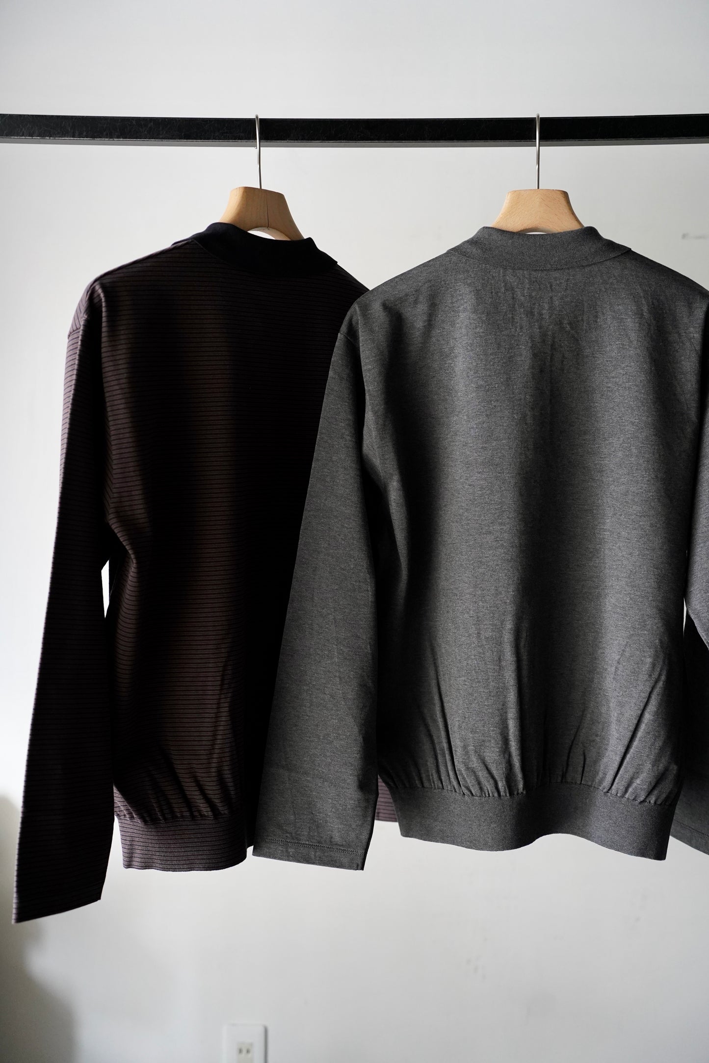 MEN　BATONER / バトナー　BLOWSING POLO LONG SLEEVE T-SHIRT