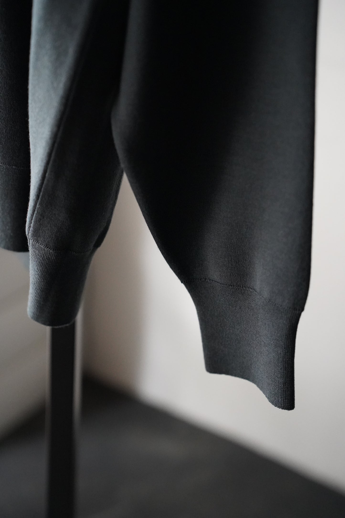 MEN　BATONER / バトナー　32G SMOOTH WOOL CLASSIC CREW NECK