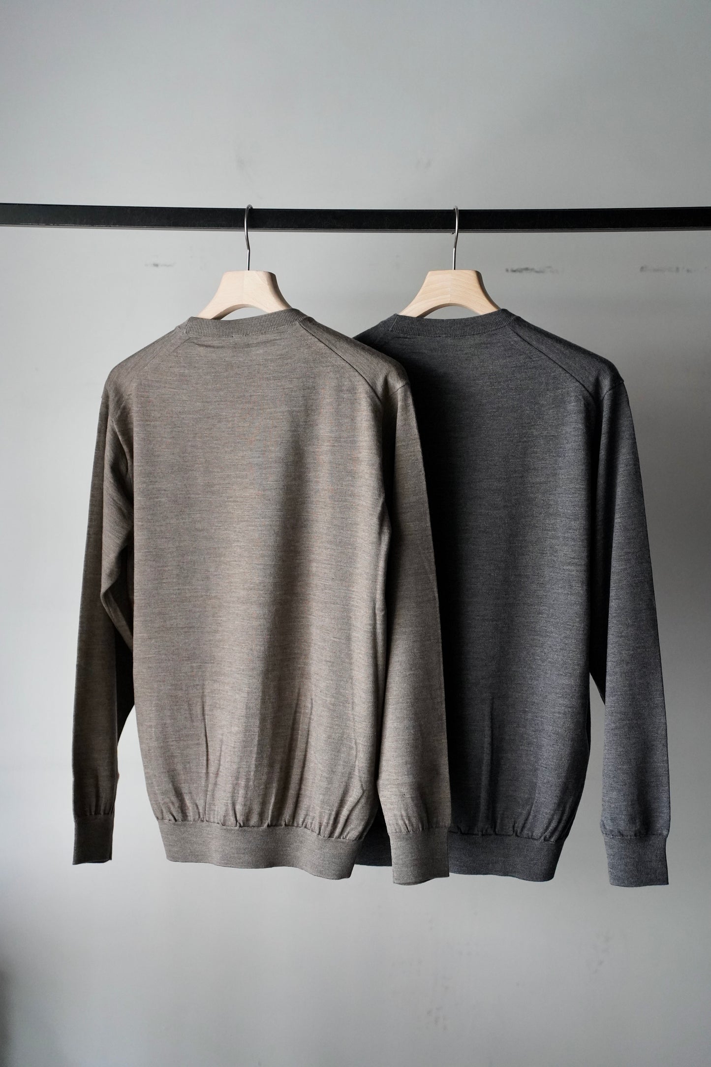 MEN　BATONER / バトナー　SUPERIOR HIGH GAUGE MERINO CREW NECK