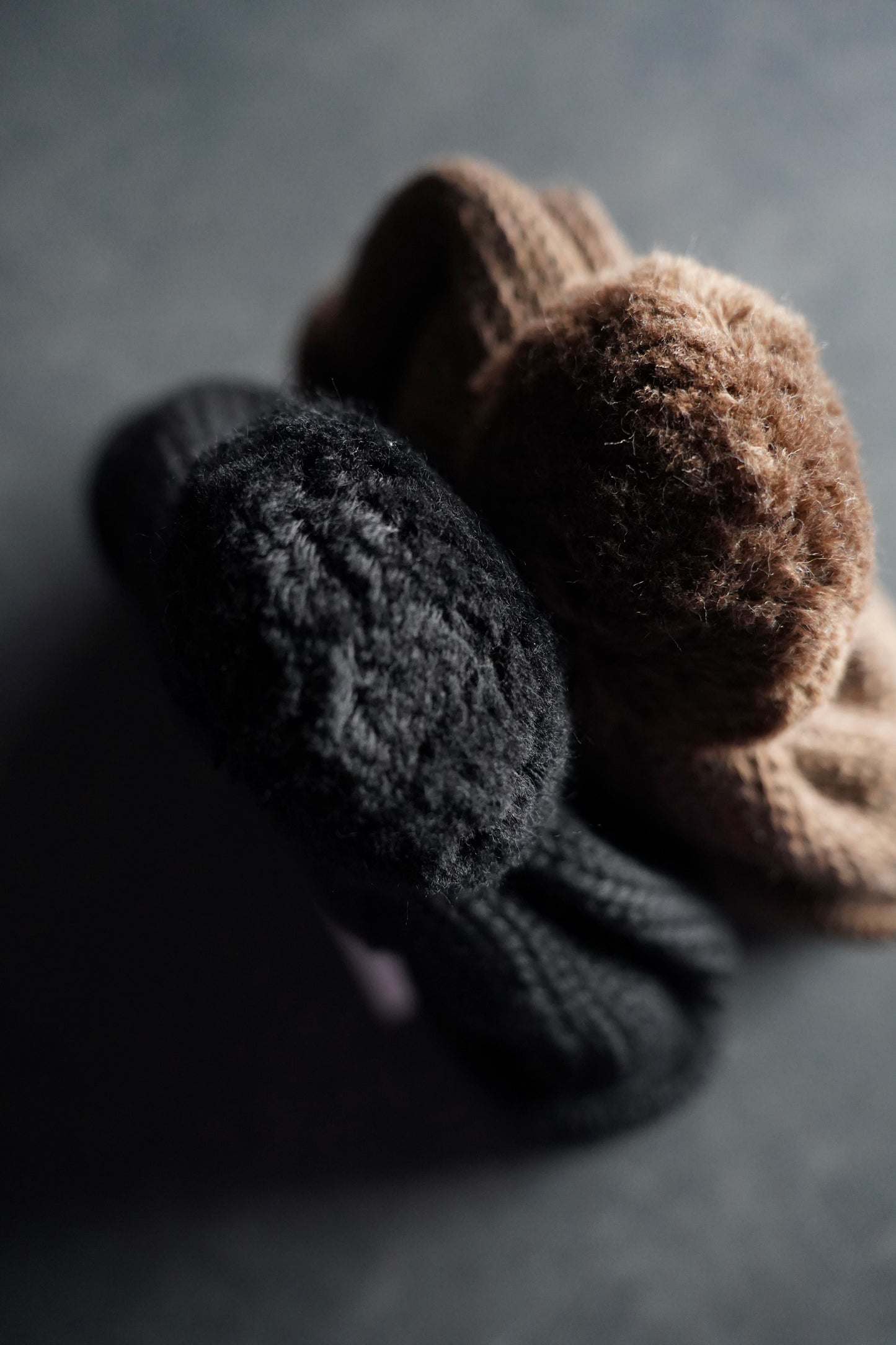 MEN　COMESANDGOES　カムズアンドゴーズ　MERINO WOOL STANDARD KNIT (梵天付き)