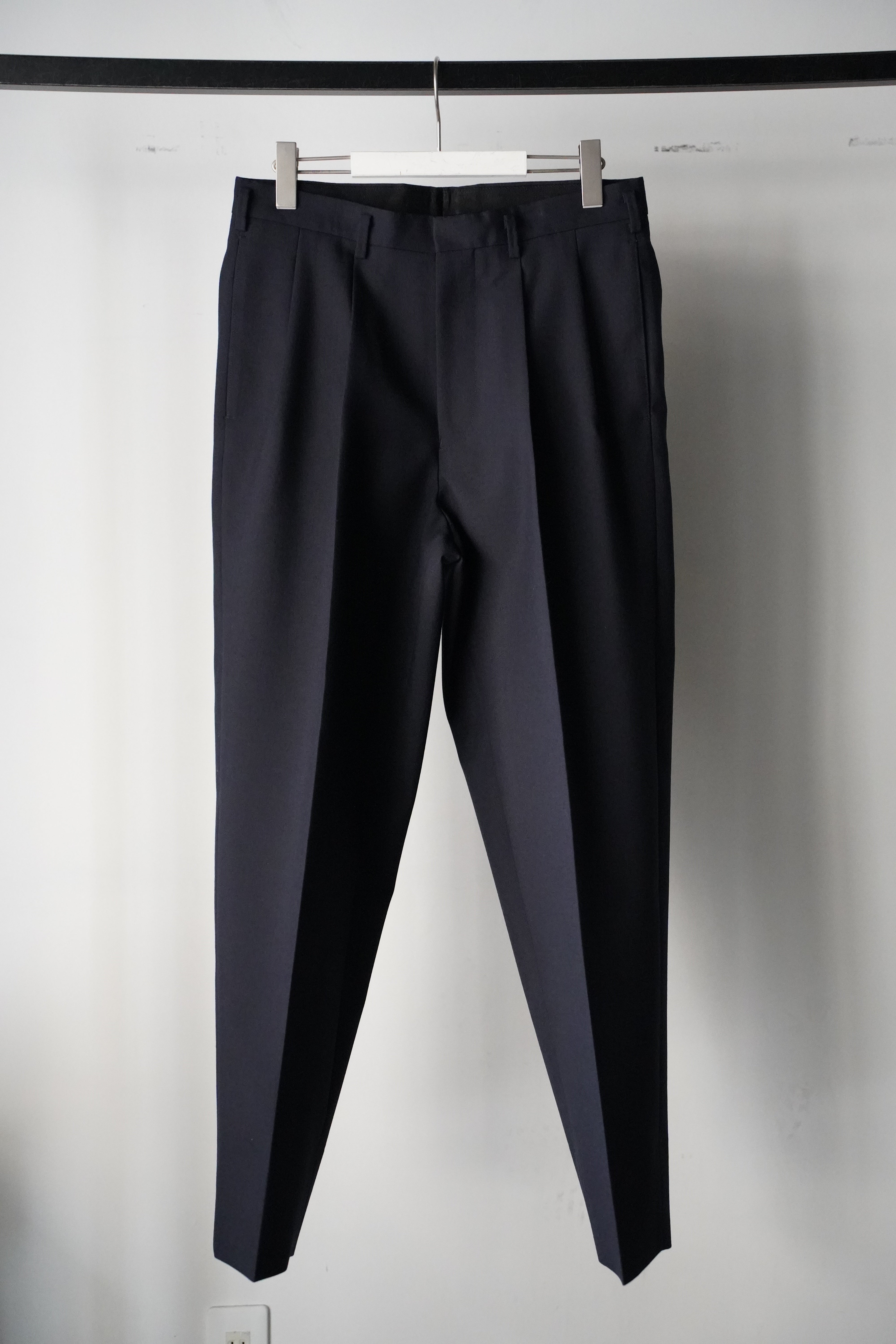 HEUGN ベージュ スラックス 目立つ汚れあり　ユーゲン HEUGN（ユーゲン）Product dye George ガーメントダイコットン