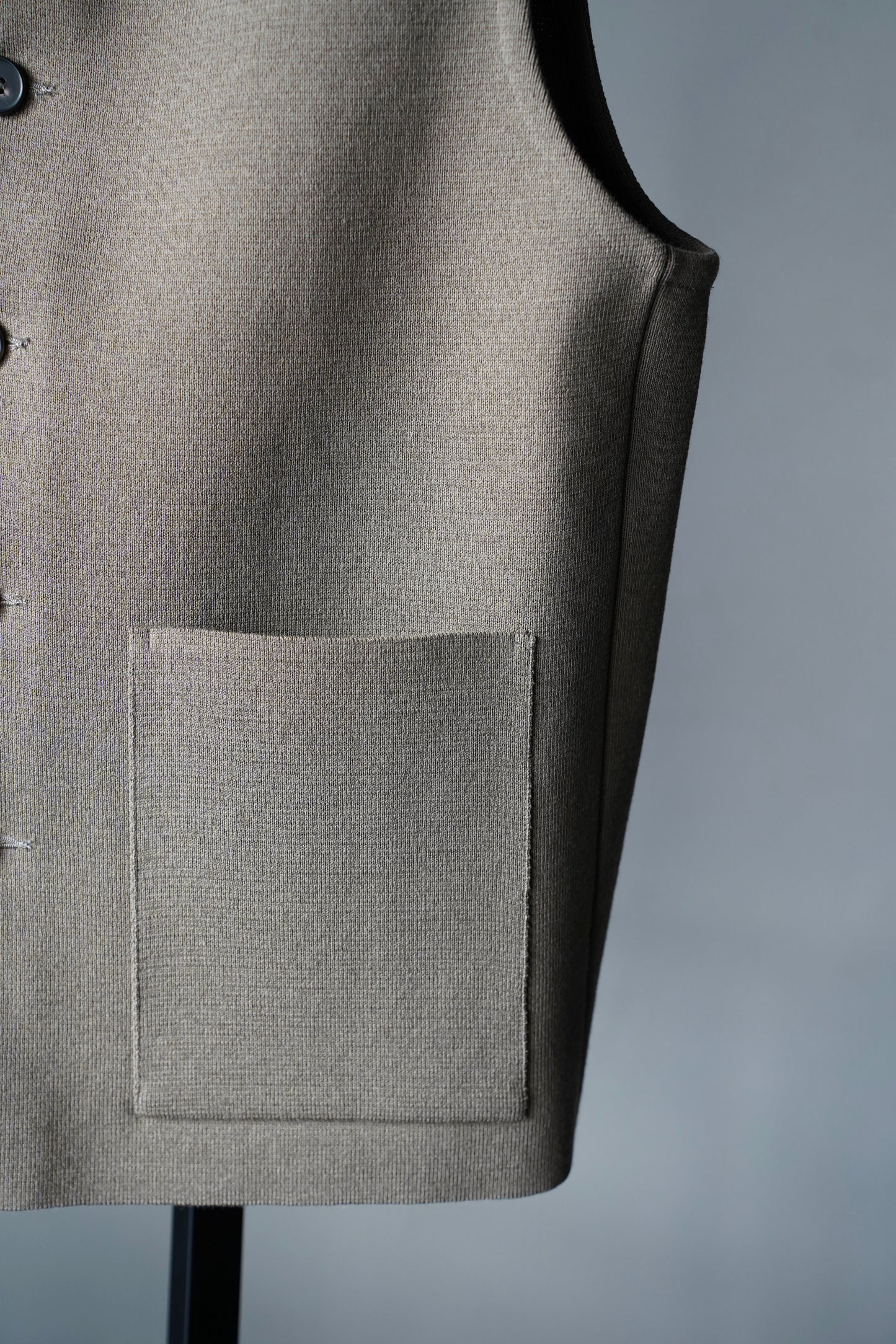 MEN　BATONER / バトナー　ULTRA TWIST WOOL MILANO RIB VEST