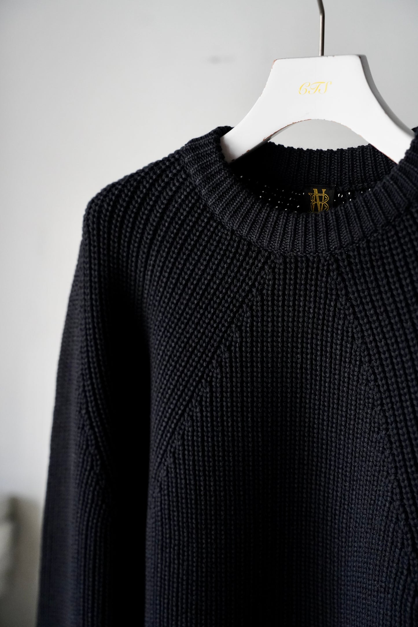 WOMEN　BATONER / バトナー　SIGNATURE CREW NECK