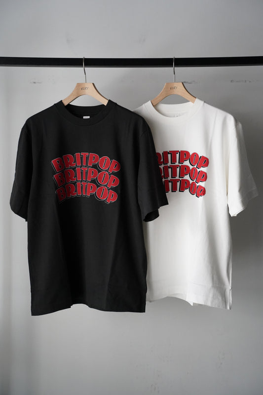 MEN/WOMEN　blurhmsROOTSTOCK / ブラームスルーツストック　BRITPOP Print Tee STANDARD