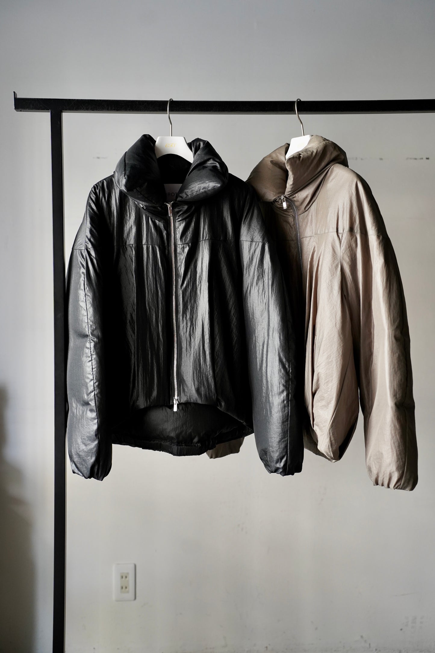 WOMEN　IIROT/イロット　Rounded Down Jacket