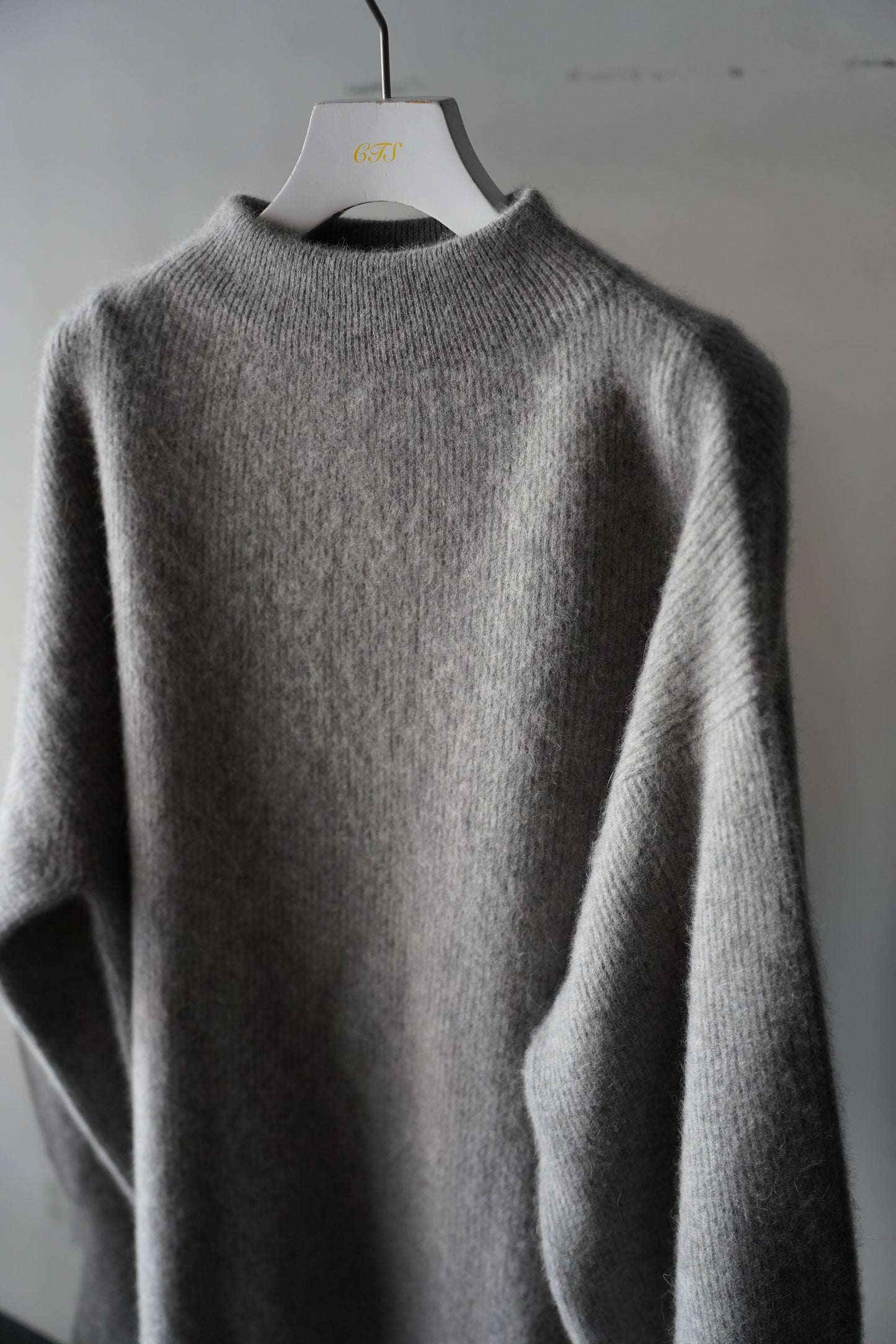 WOMEN　BATONER / バトナー　CASHMERE FOX BOAT NECK