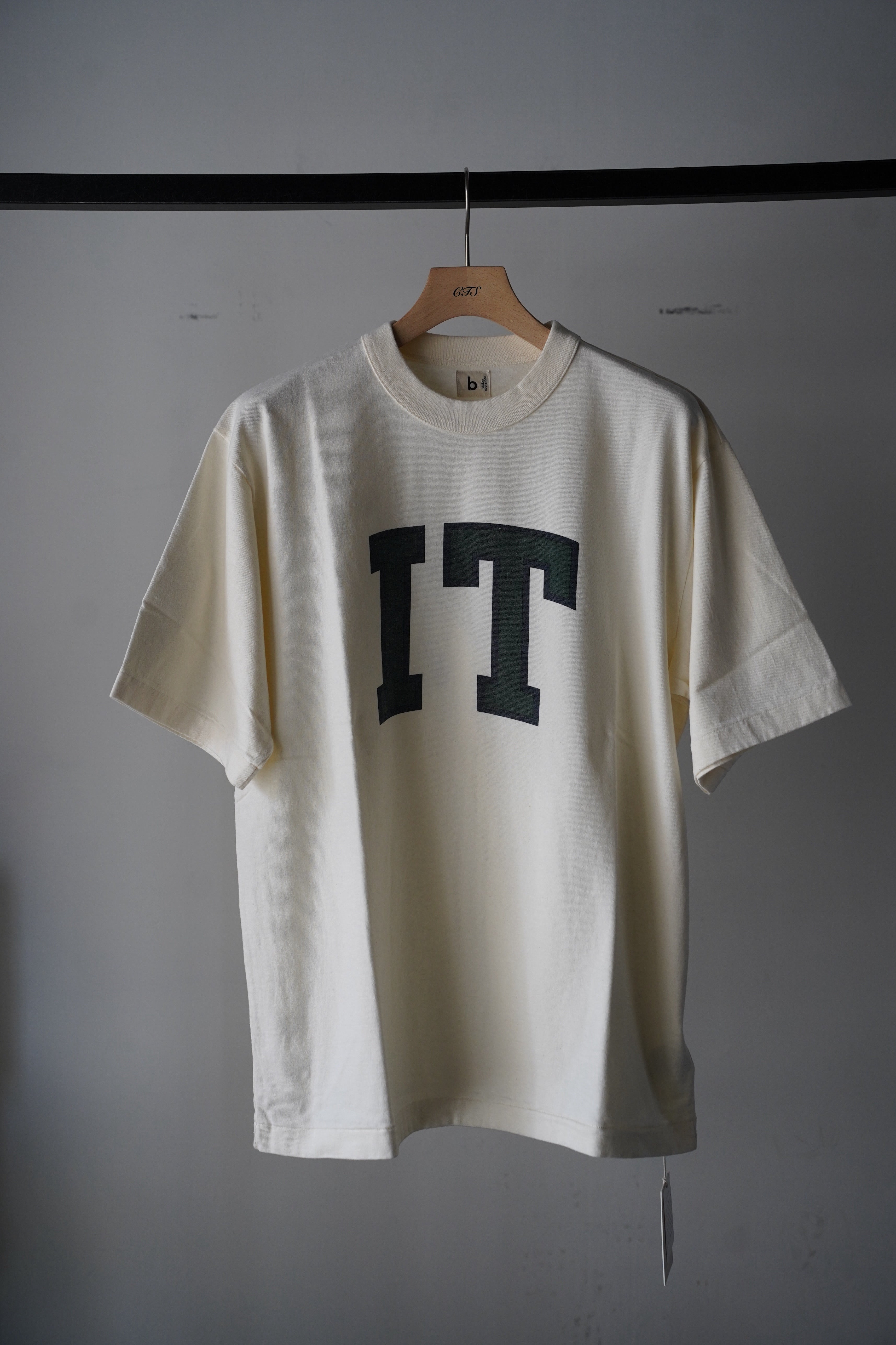 MEN/WOMEN blurhmsROOTSTOCK/ブラームスルーツストック IT-M 88/12 Print Tee STANDARD –  _COMES THE SUN