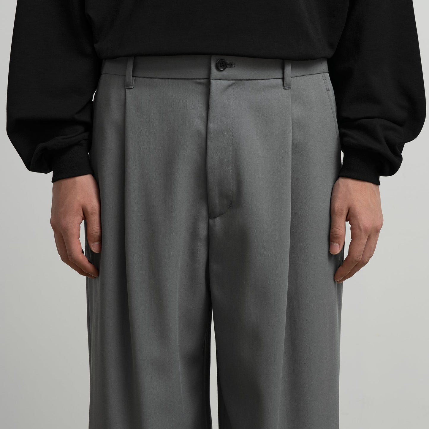 MEN　Graphpaper　Techno Wool Twill Wide Tapered Trousers