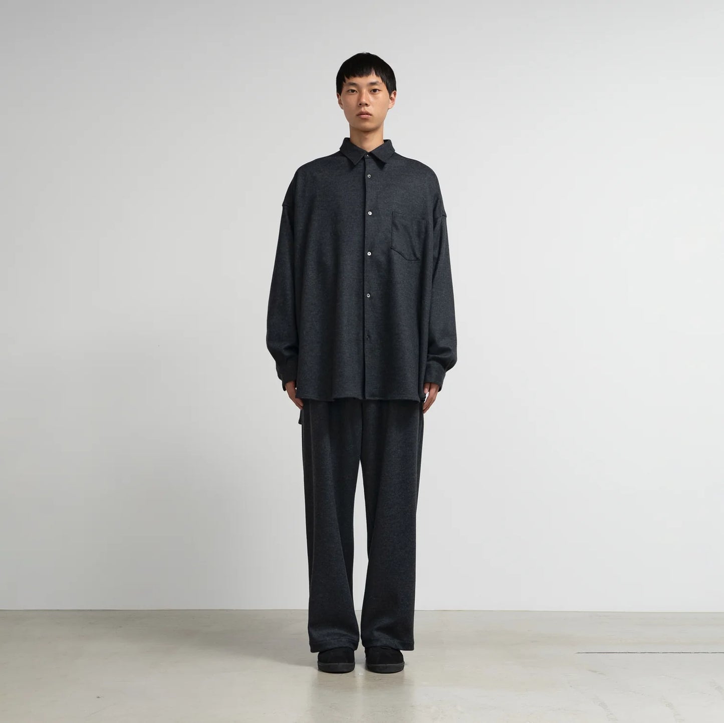 MEN　Graphpaper　Wool Smooth Flannel Easy Wide Pants