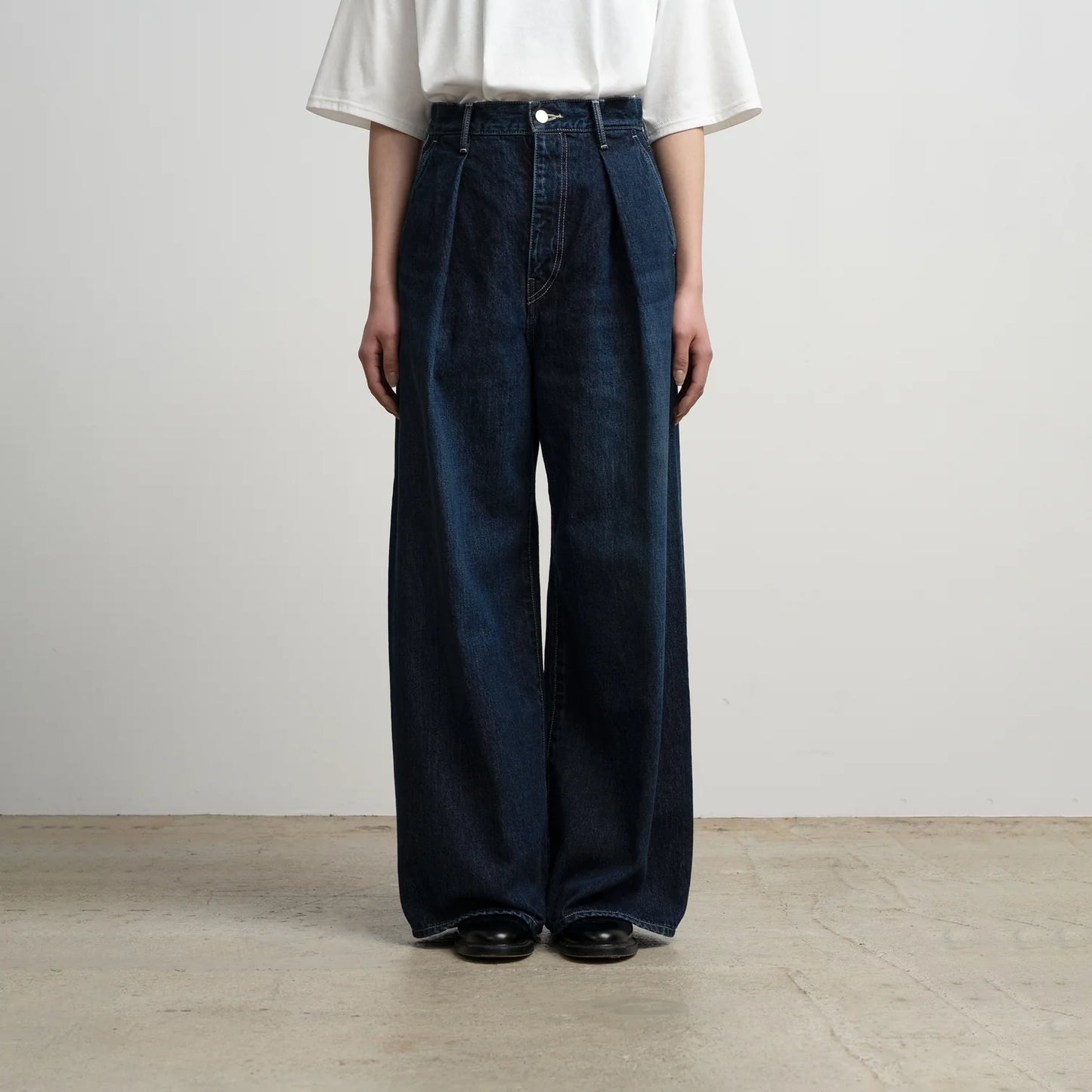 WOMEN　Graphpaper　Selvage Denim Two Tuck Wide Pants / DARK FADE