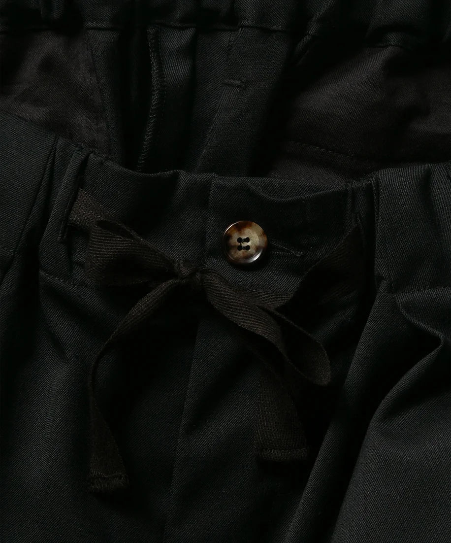 MEN　sillage/シアージ　baggy trousers black