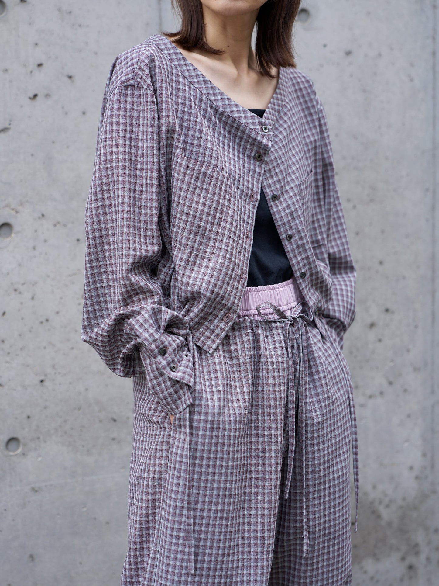 WOMEN　oll/オール　slow off shoulder check shirt