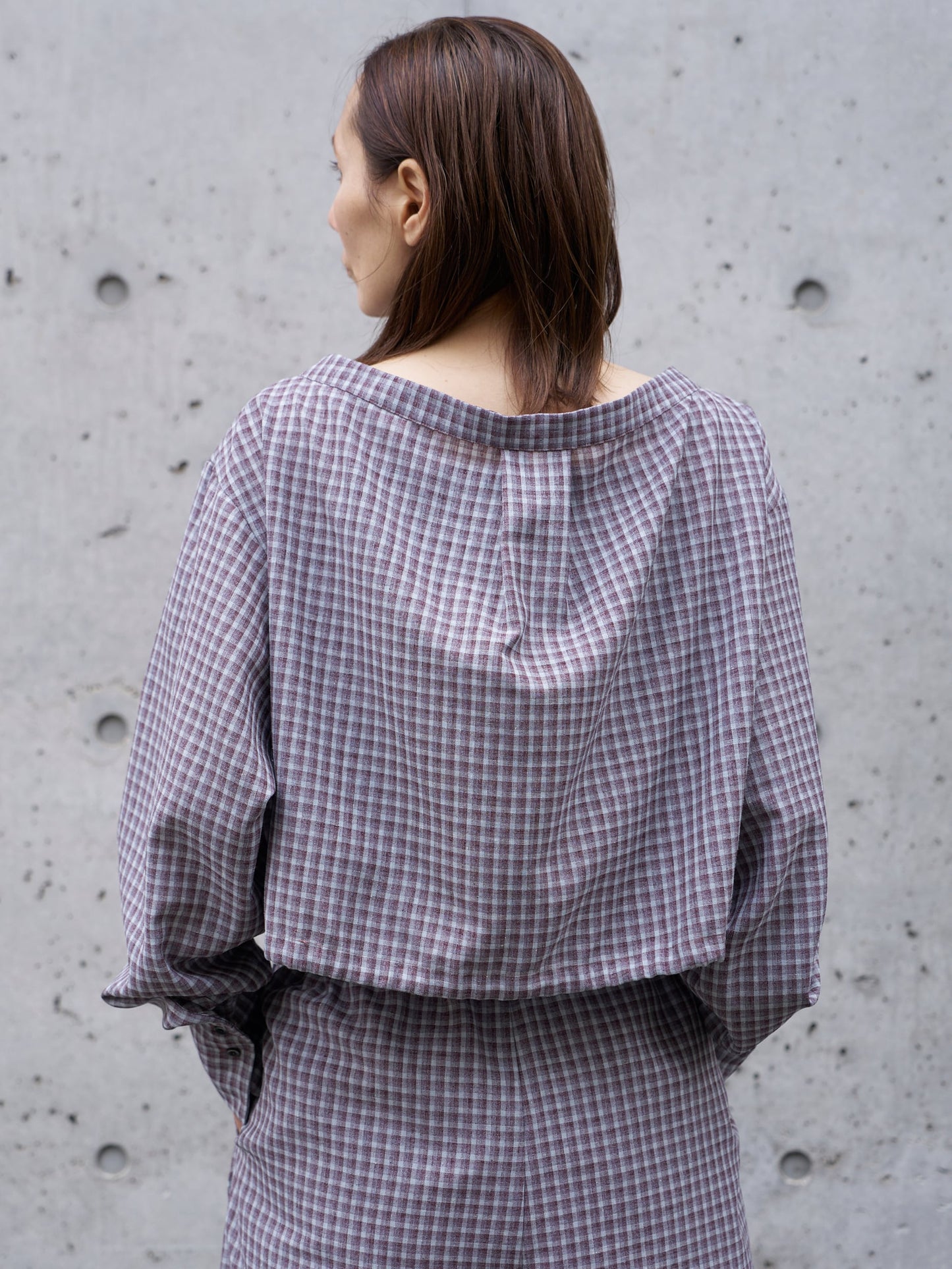 WOMEN　oll/オール　slow off shoulder check shirt
