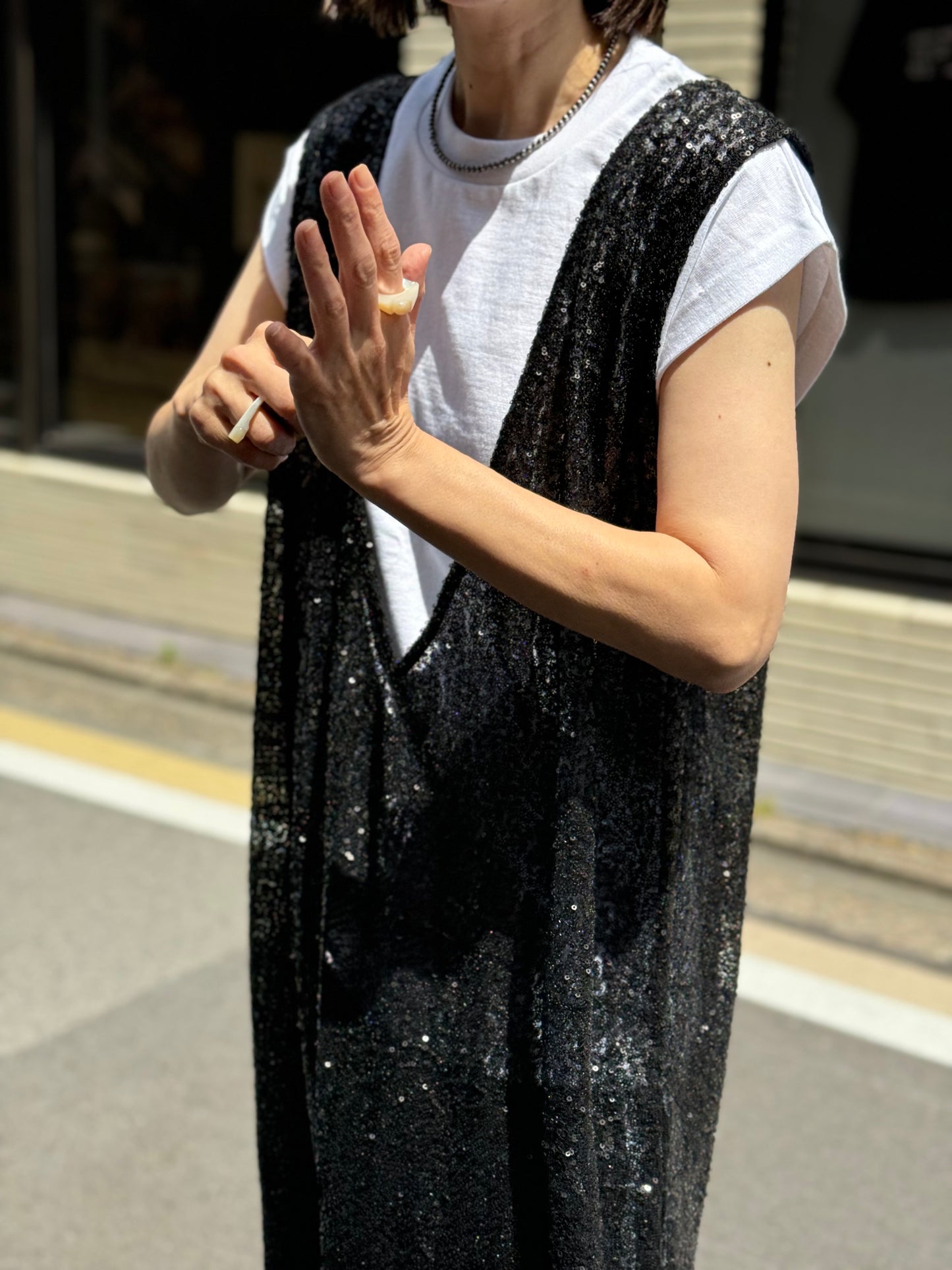 WOMEN　TOO　SHINE black