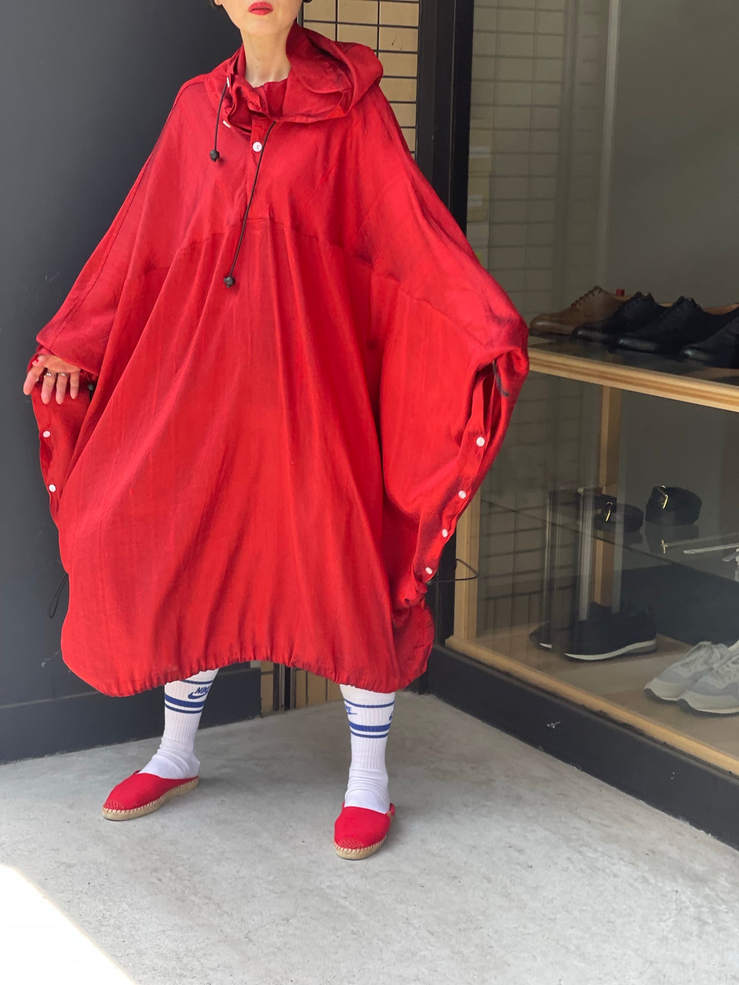 WOMEN　TOO　PONCHO Red