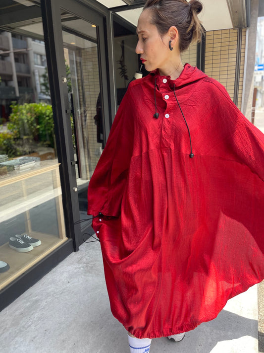 WOMEN　TOO　PONCHO Red